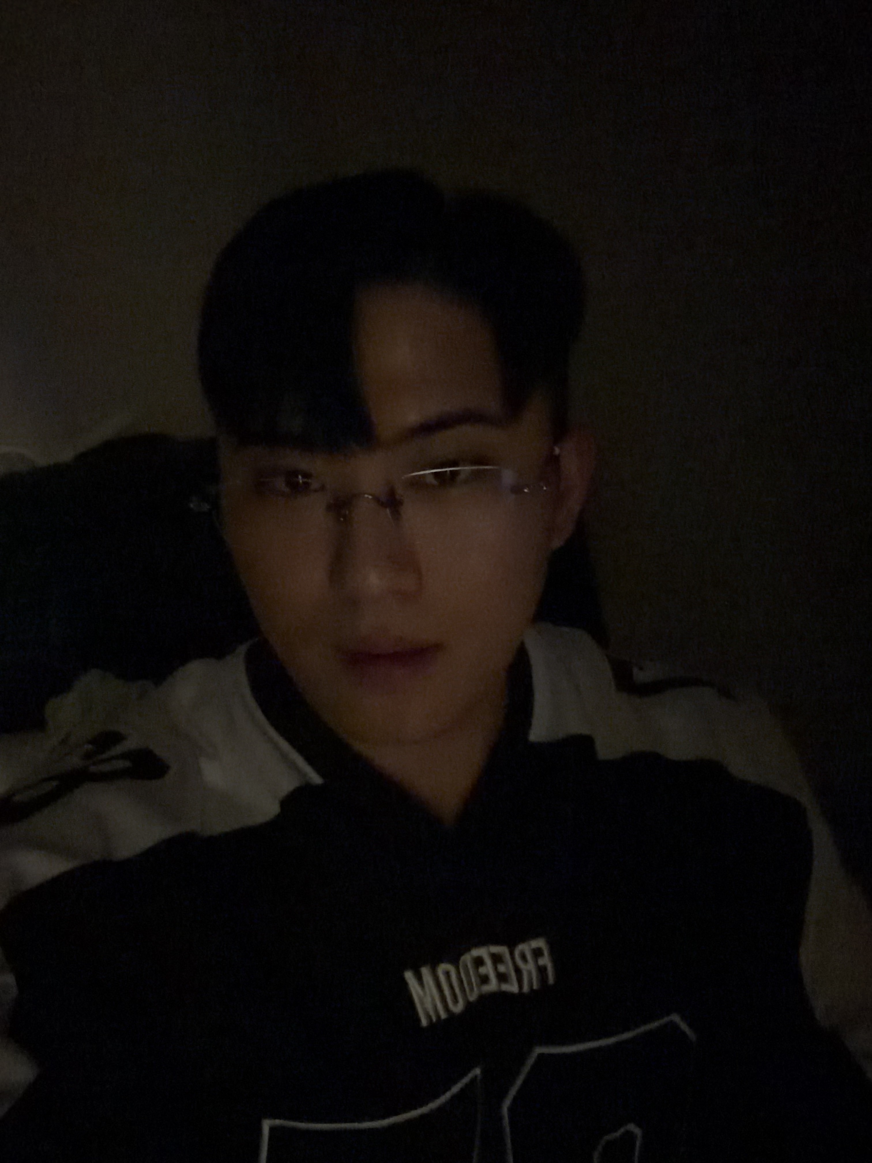 Chrome Hearts Pills III Matte Black Plastic 착용 스타일 - 3