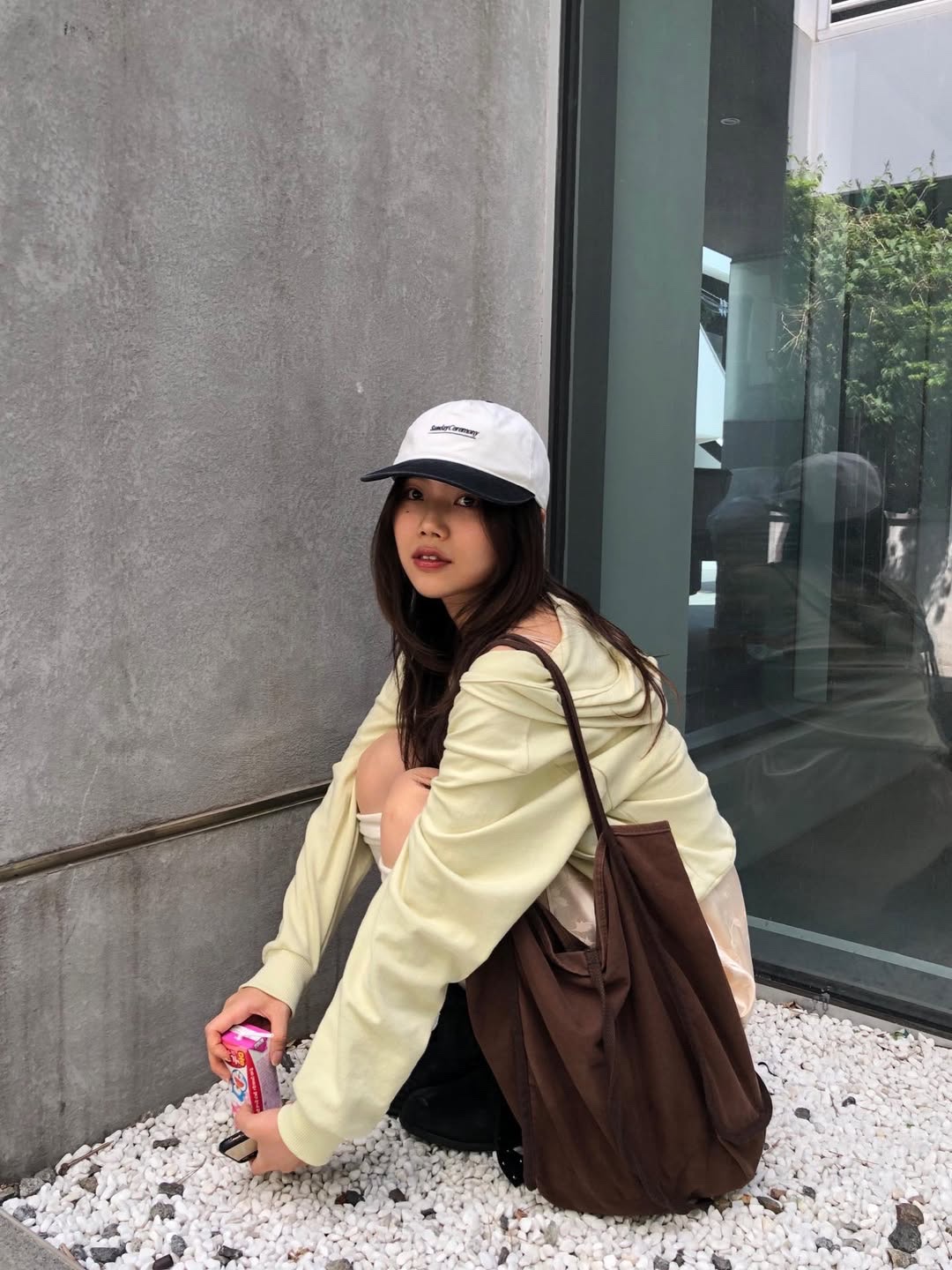 Sunday Ceremony Sunday Logo 5 Panel Cotton Cap - White 착용 스타일 - 2