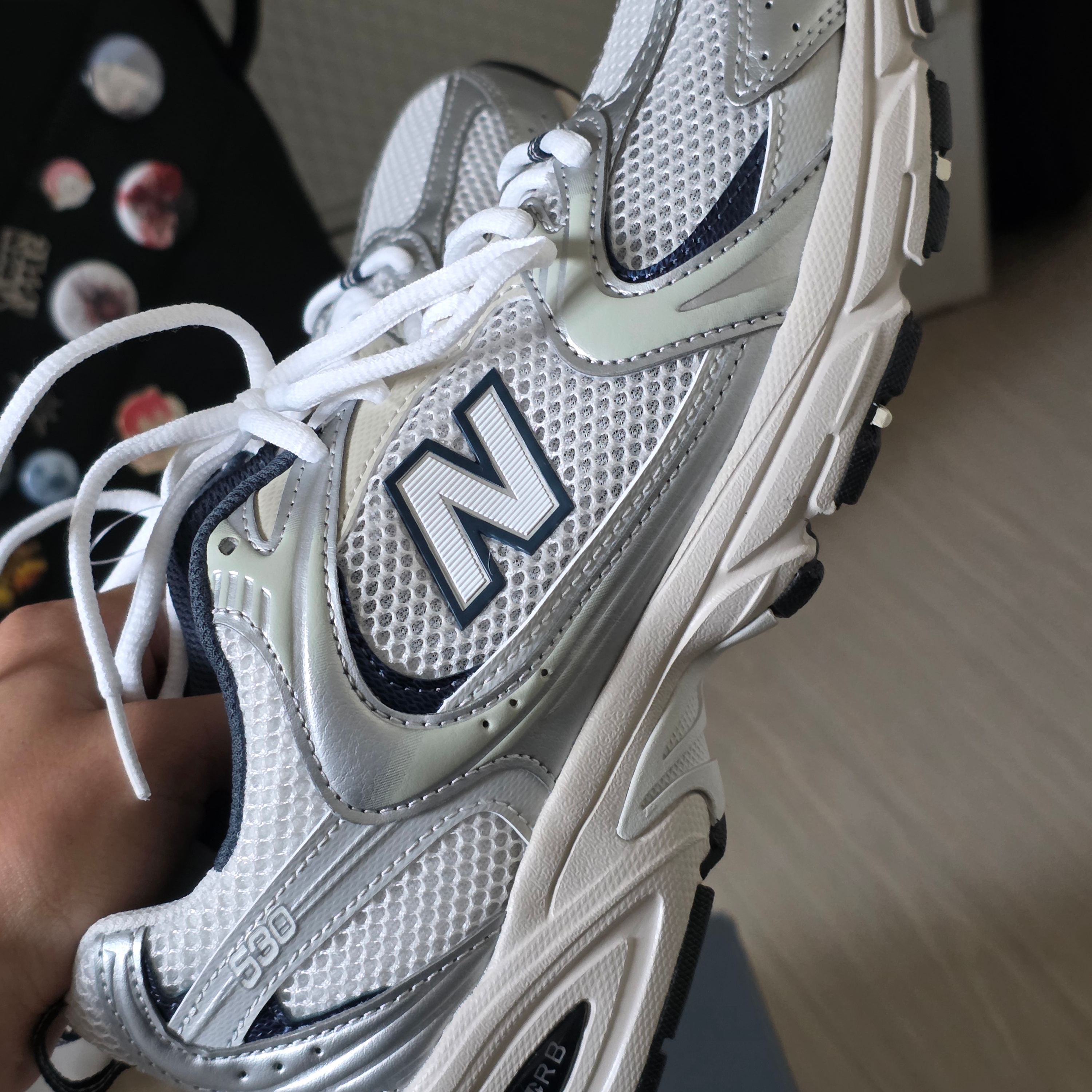 New Balance 530 Steel Grey 착용 스타일 - 7