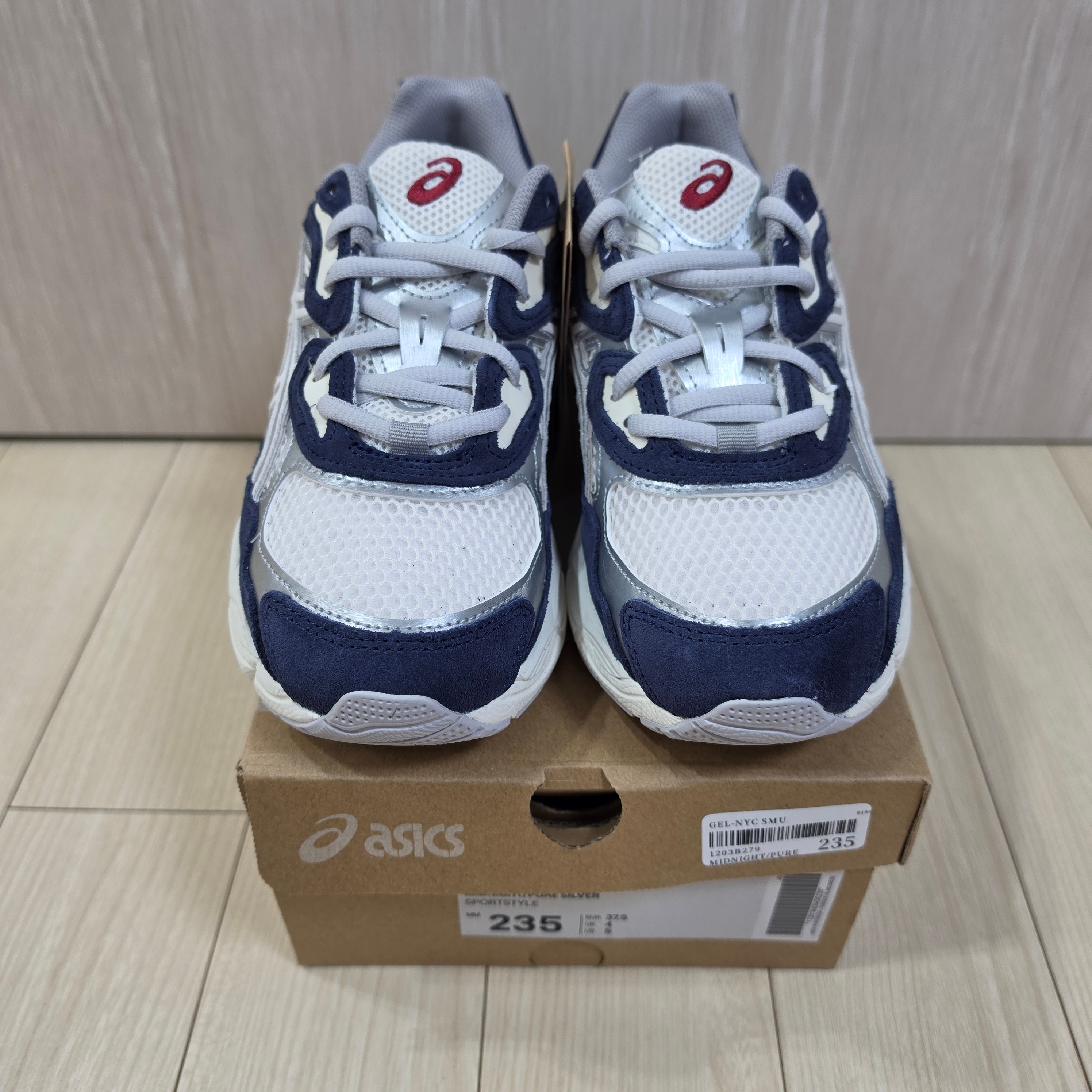 Asics Gel-NYC Midnight Pure Silver - Korea Exclusive 착용 스타일 - 2