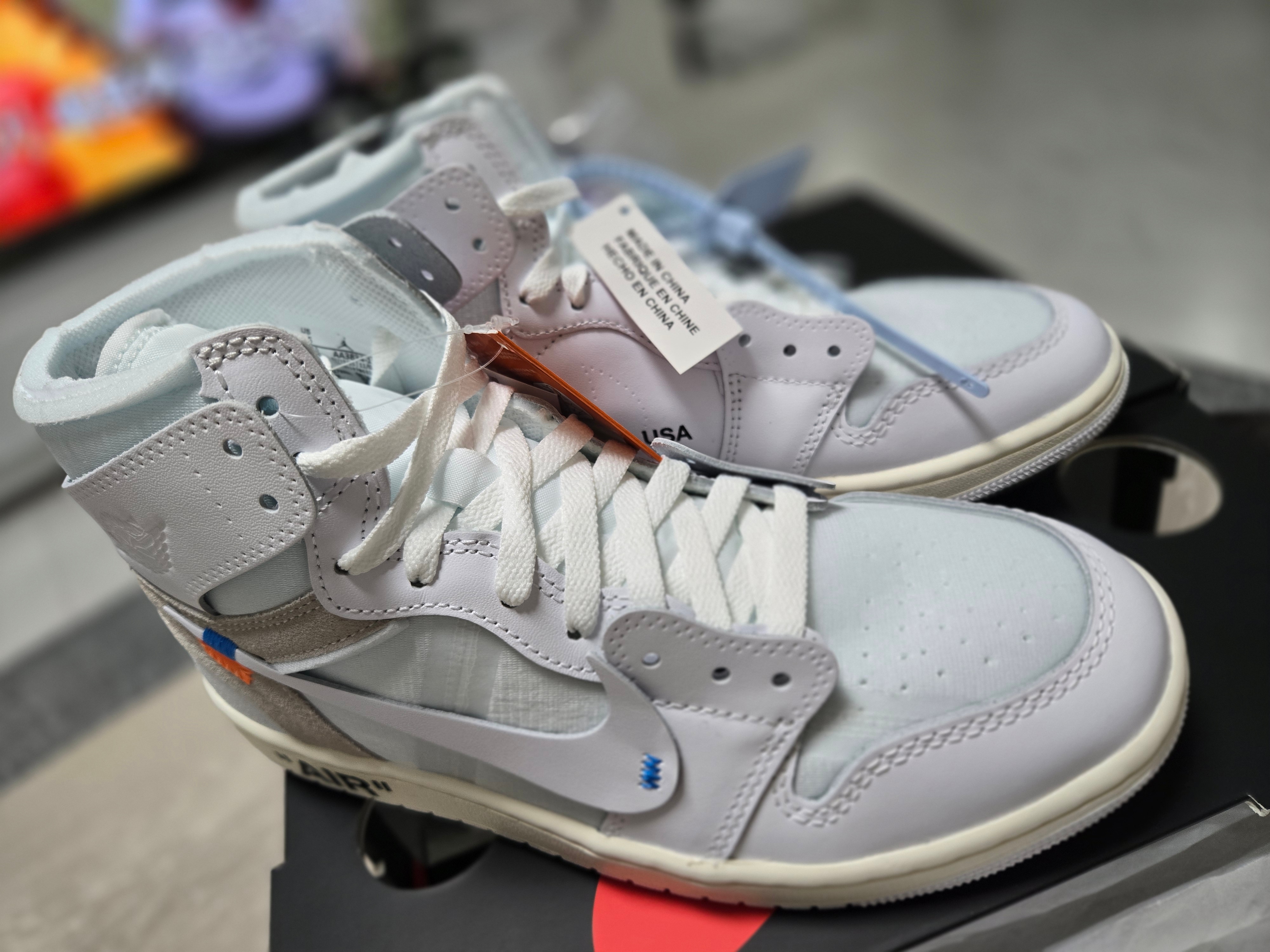Jordan 1 x Virgil Abloh Archive Retro High Alaska White 착용 스타일