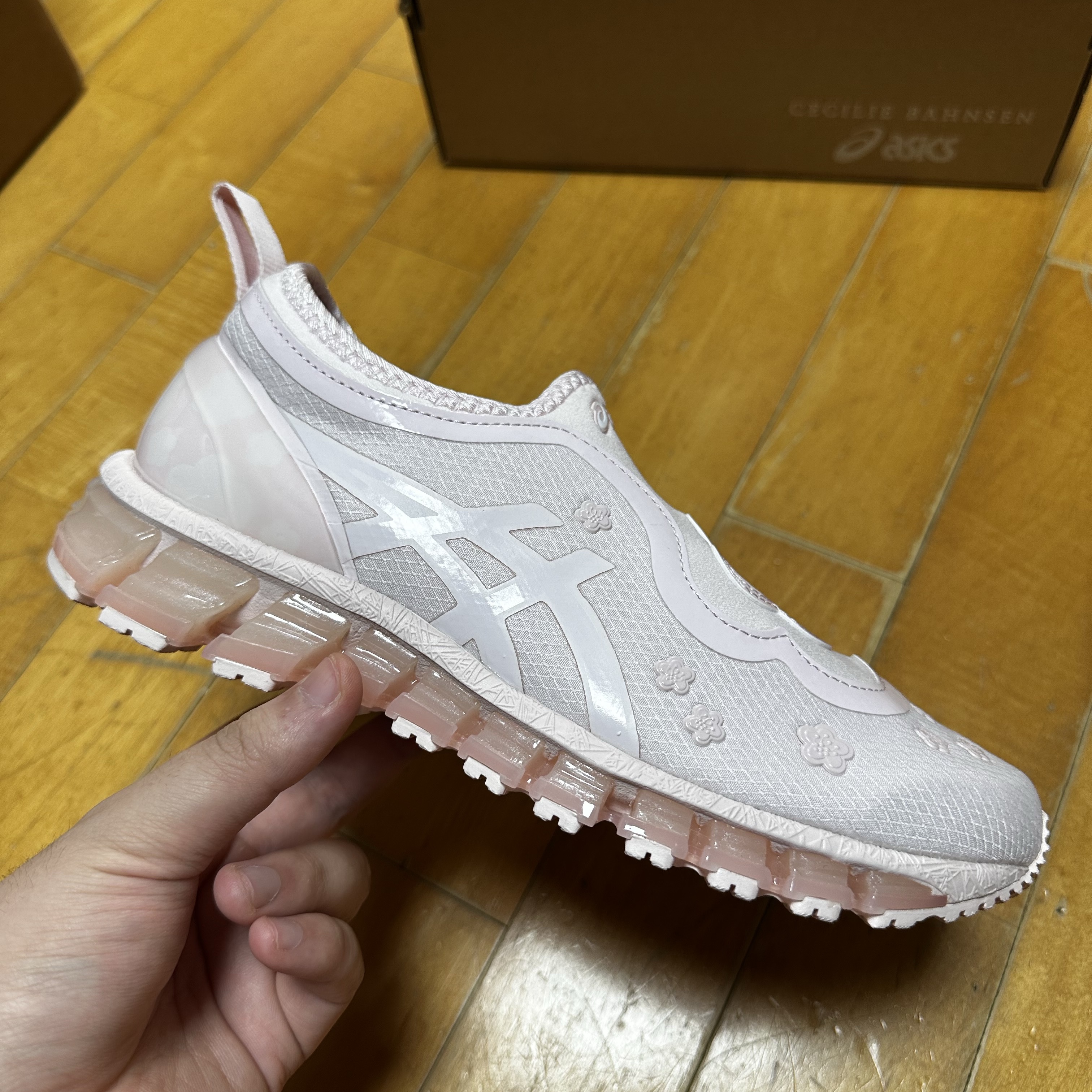 Asics x Cecilie Bahnsen Gel-Quantum 360 I Sakuragai 착용 스타일 - 1