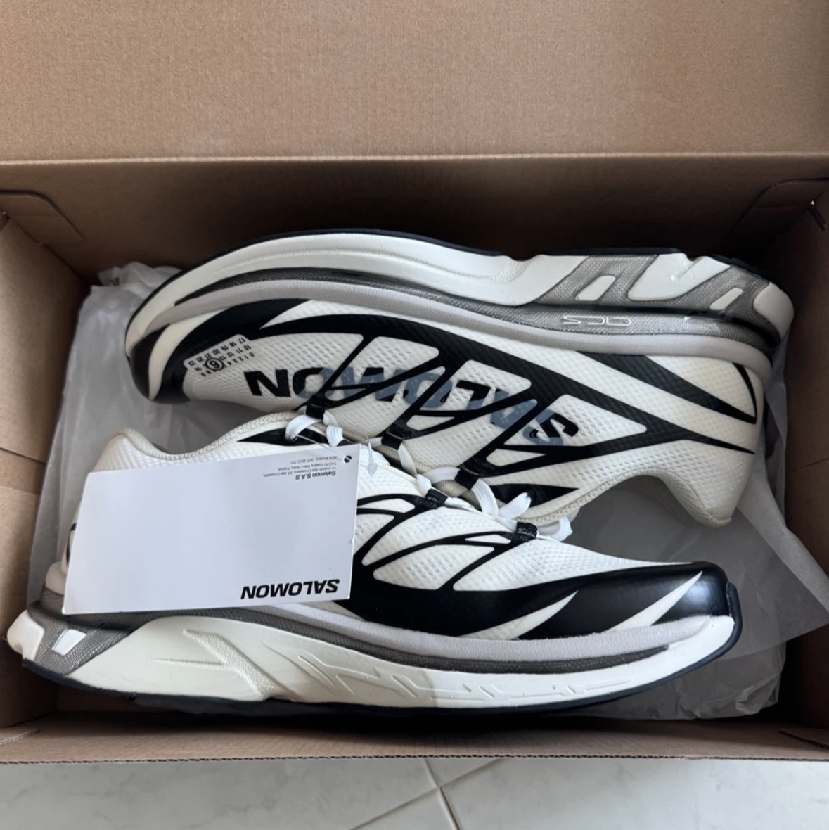 Salomon x MM6 Maison Margiela XT-MM6 Vanilla Ice Black 착용 스타일