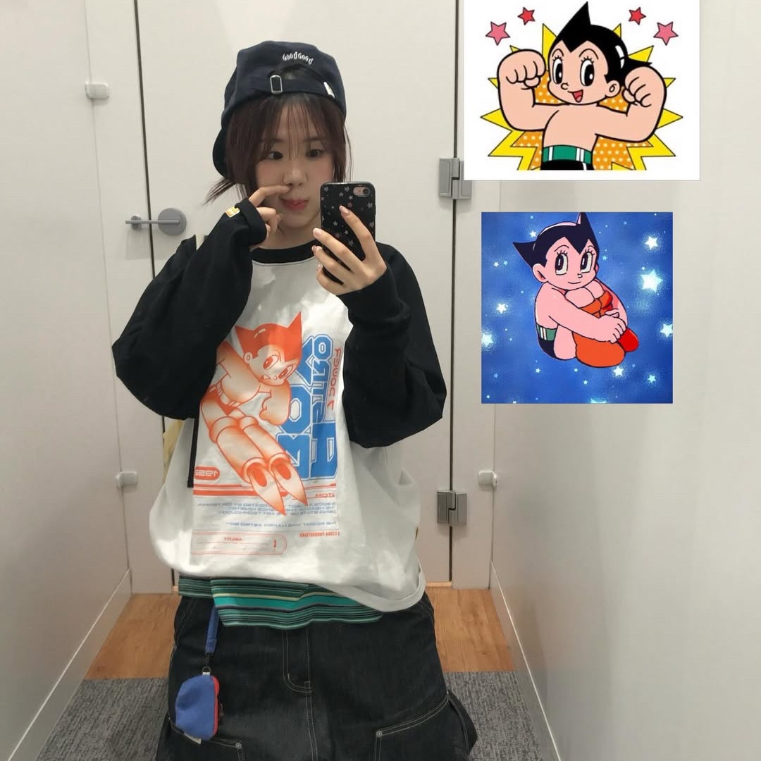 MAINBOOTH [Astro Boy] Cyberpunk Raglan T-shirt White 착용 스타일 - 4