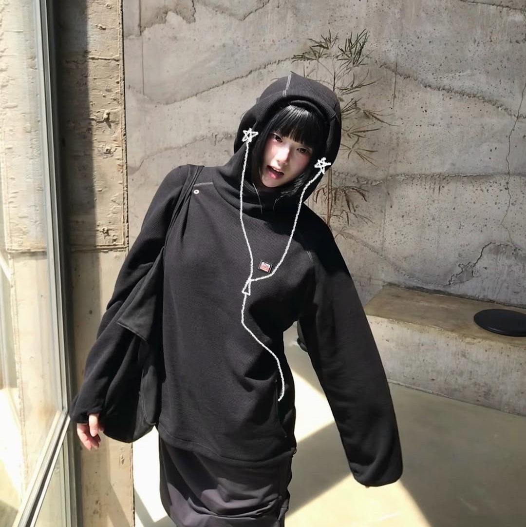 SPORT CHAMBER SC Waffle Ear-Open Hood T-shirt BLACK 착용 스타일 - 1