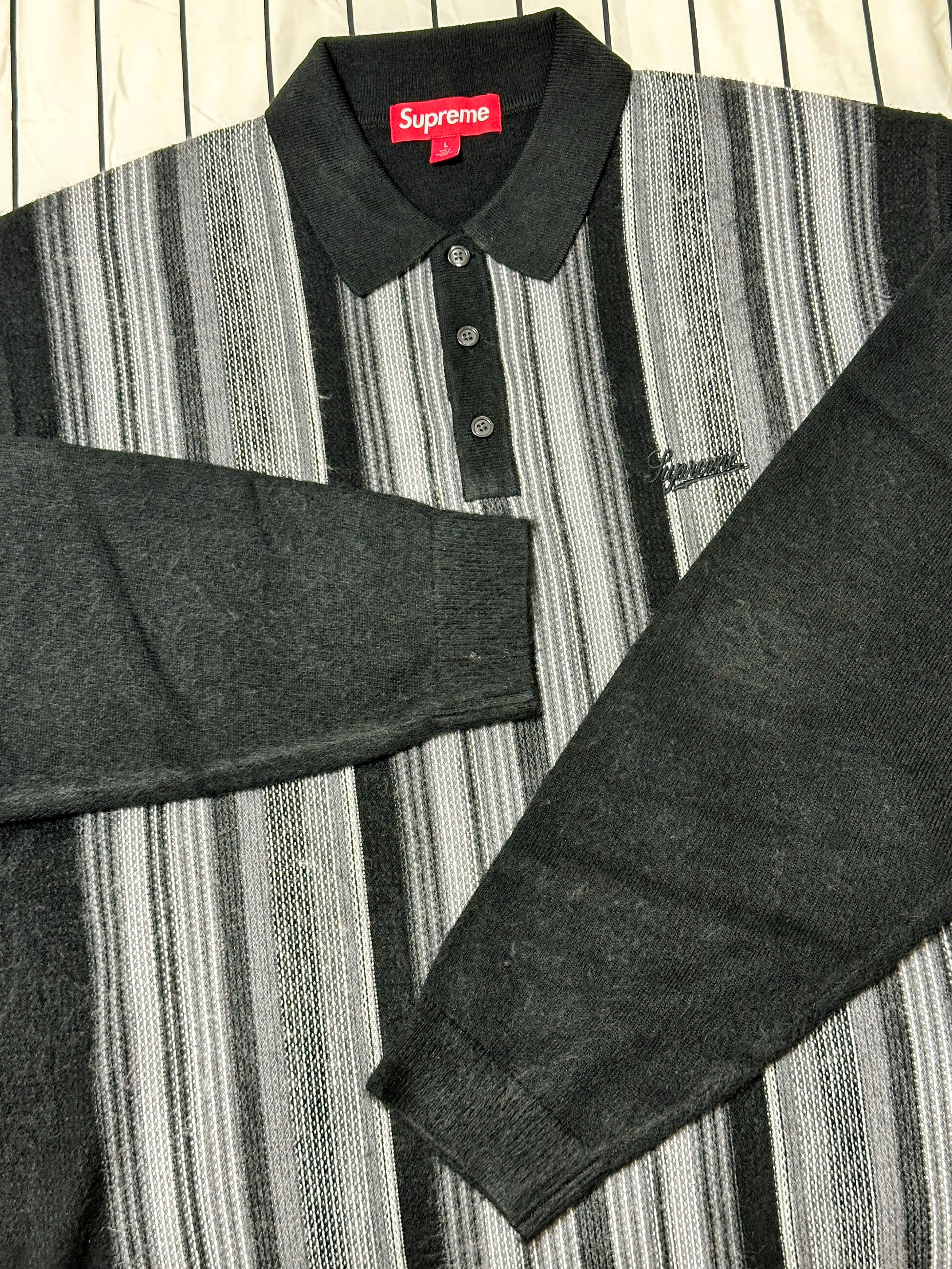 Supreme Multi Stripe Polo Sweater Black - 26SS 착용 스타일