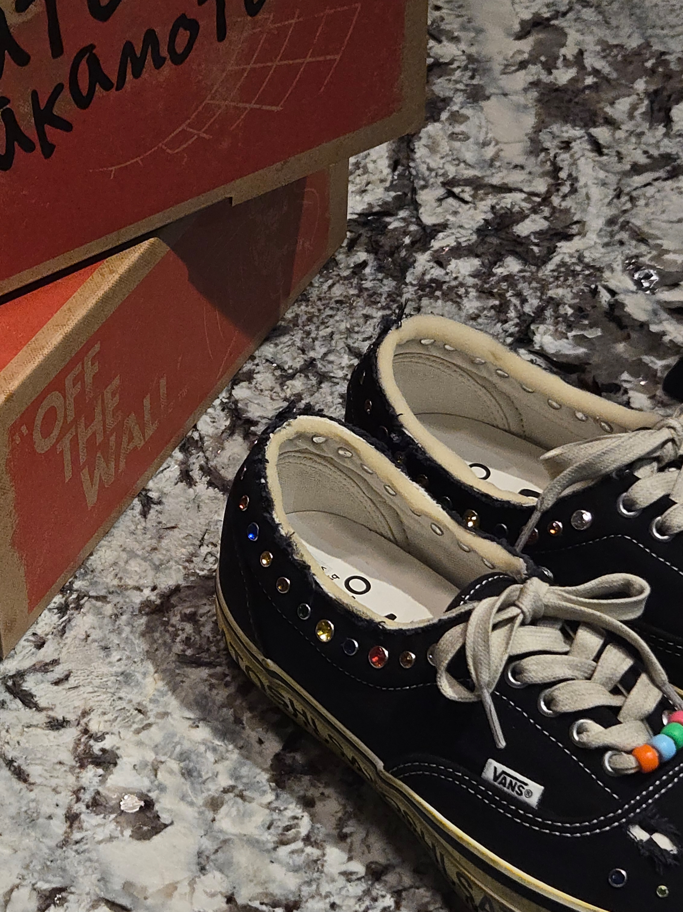 Vans x Satoshi Nakamoto OTW Era 95 Gems Black 착용 스타일