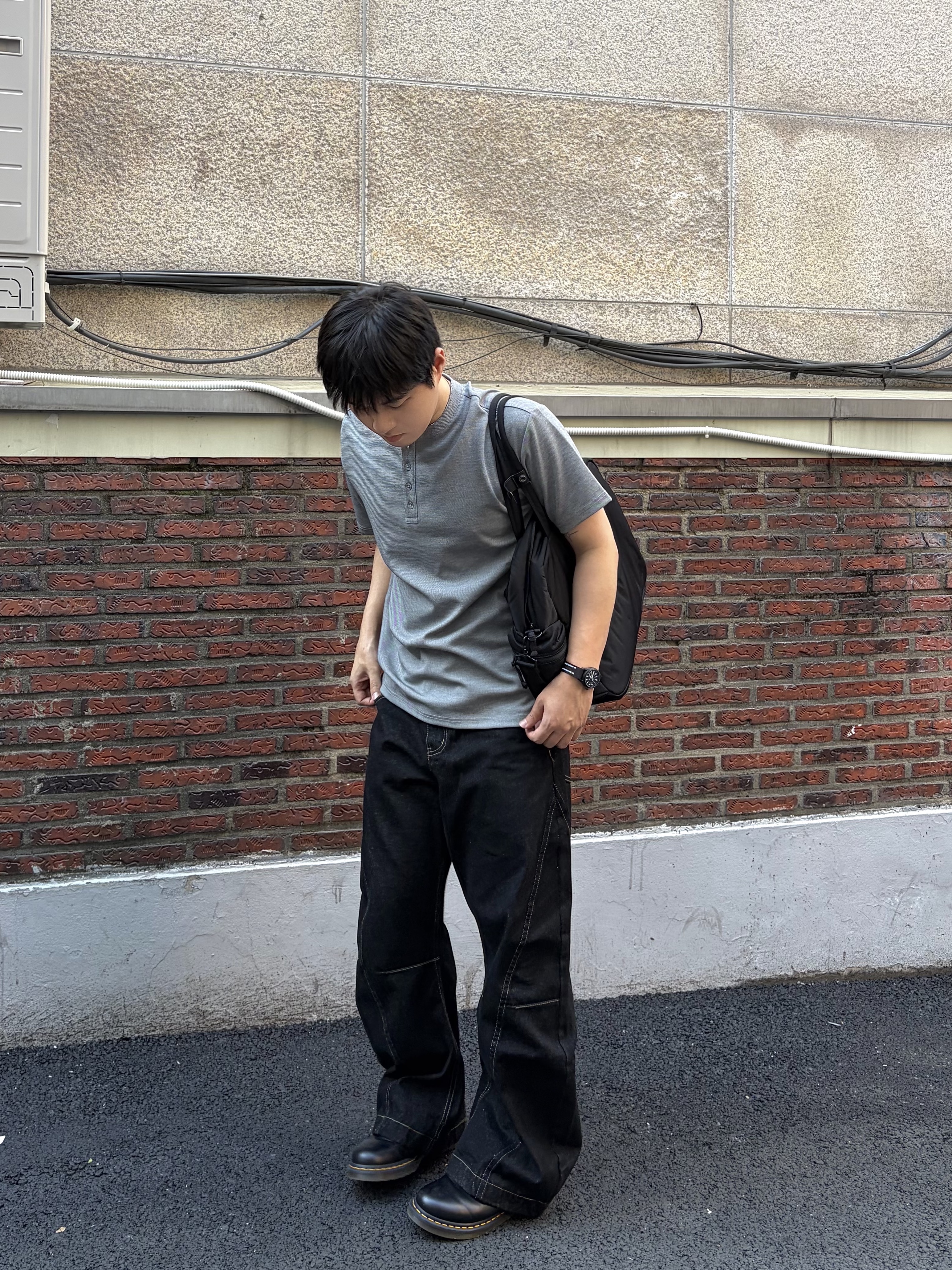 Dr. Martens 1461 Smooth Black 착용 스타일 - 2