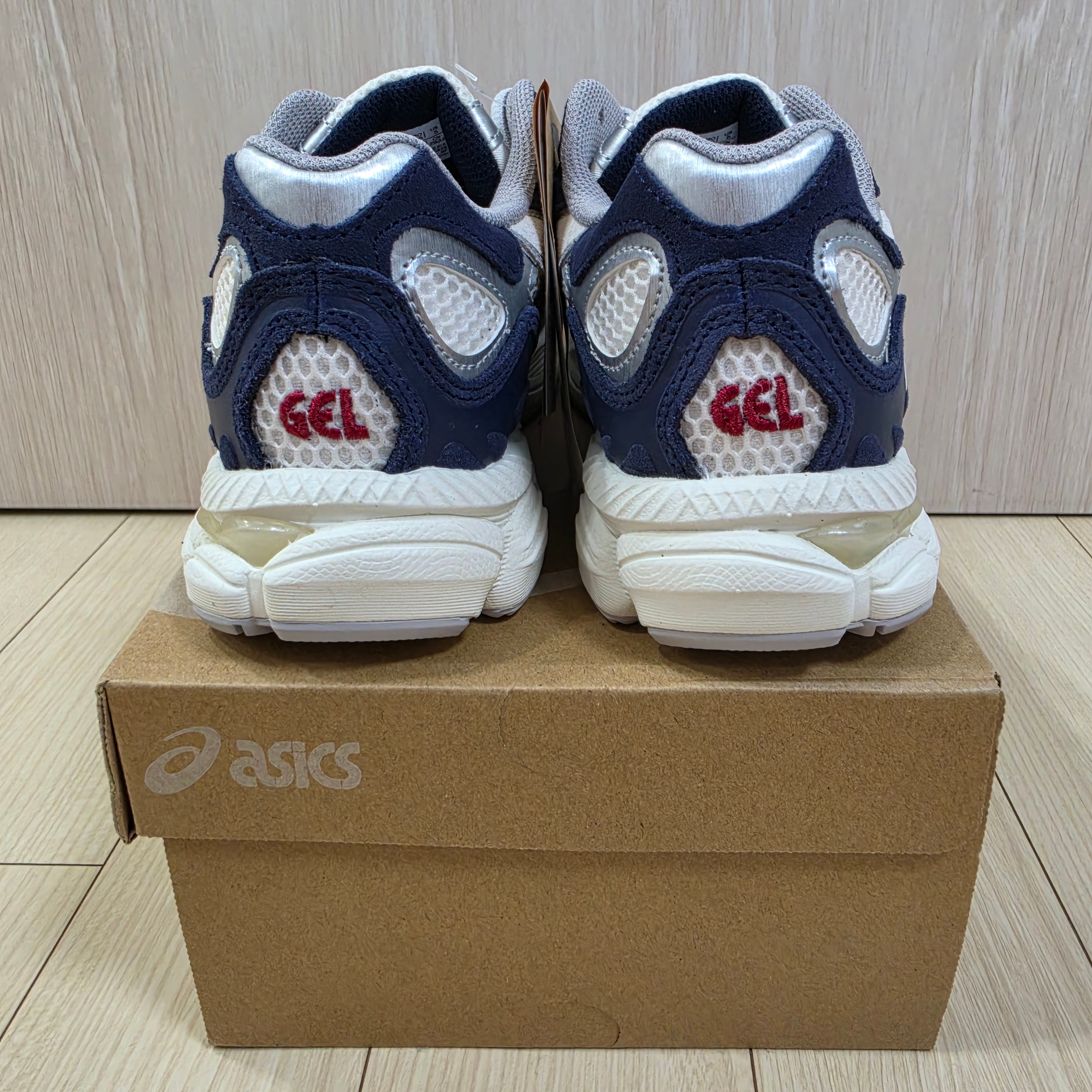Asics Gel-NYC Midnight Pure Silver - Korea Exclusive 착용 스타일 - 3