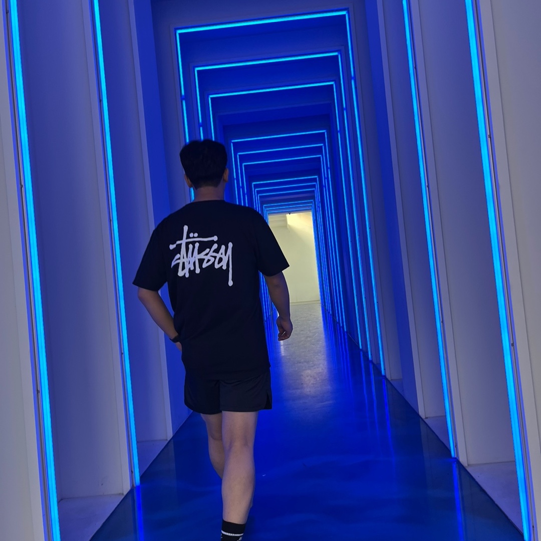 Stussy Basic Stussy T-Shirt Black 2024, 2025 착용 스타일