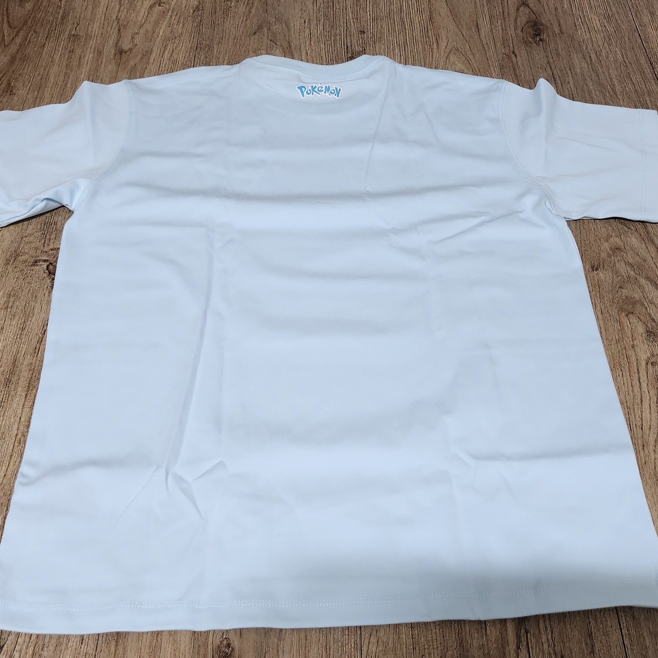 (Kids) New Era x Pokemon Battle T-Shirt Sky Blue 착용 스타일 - 2