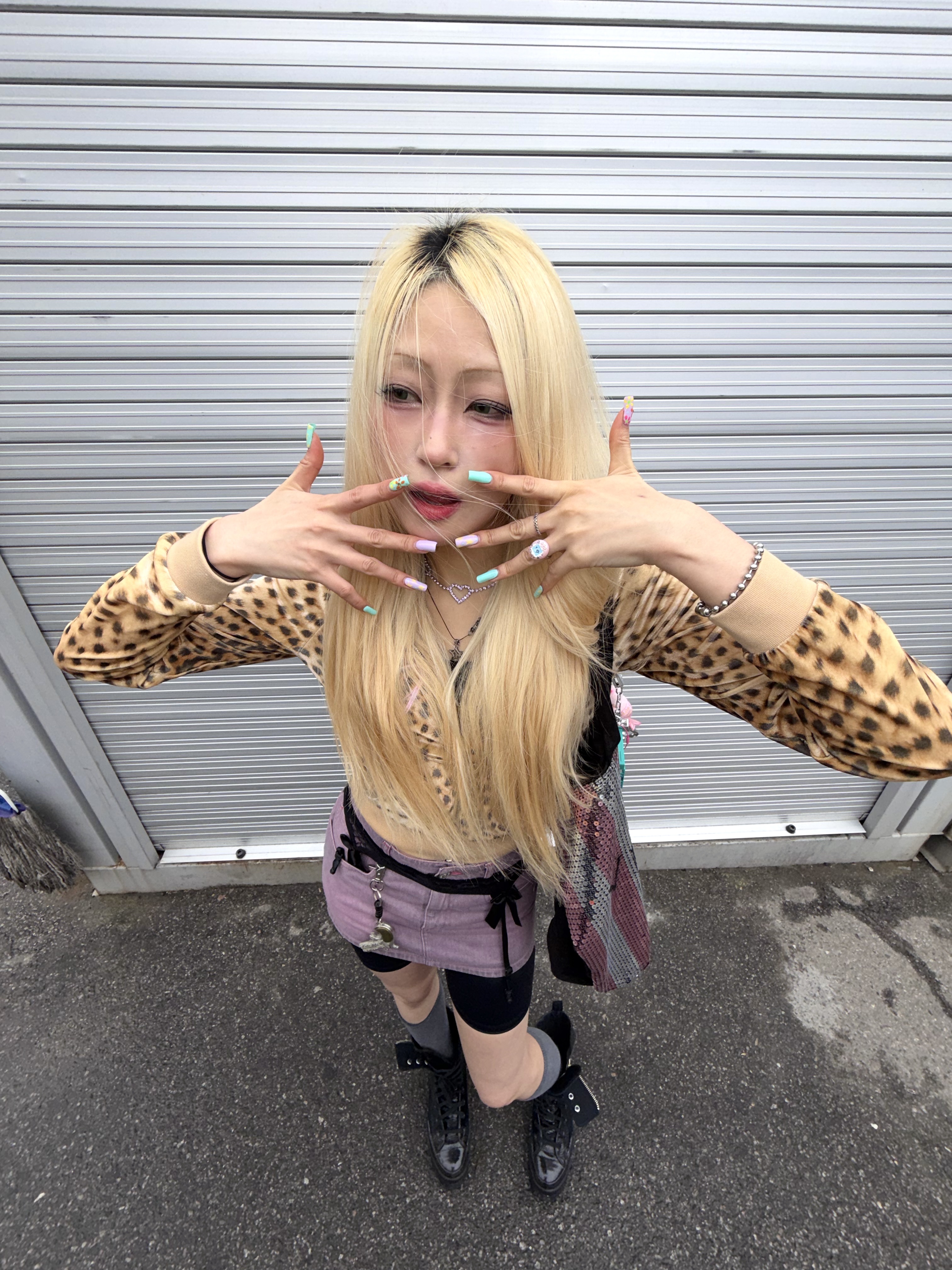Hysteric Glamour Guitar Girl Ball Chain Necklace Silver 착용 스타일 - 4