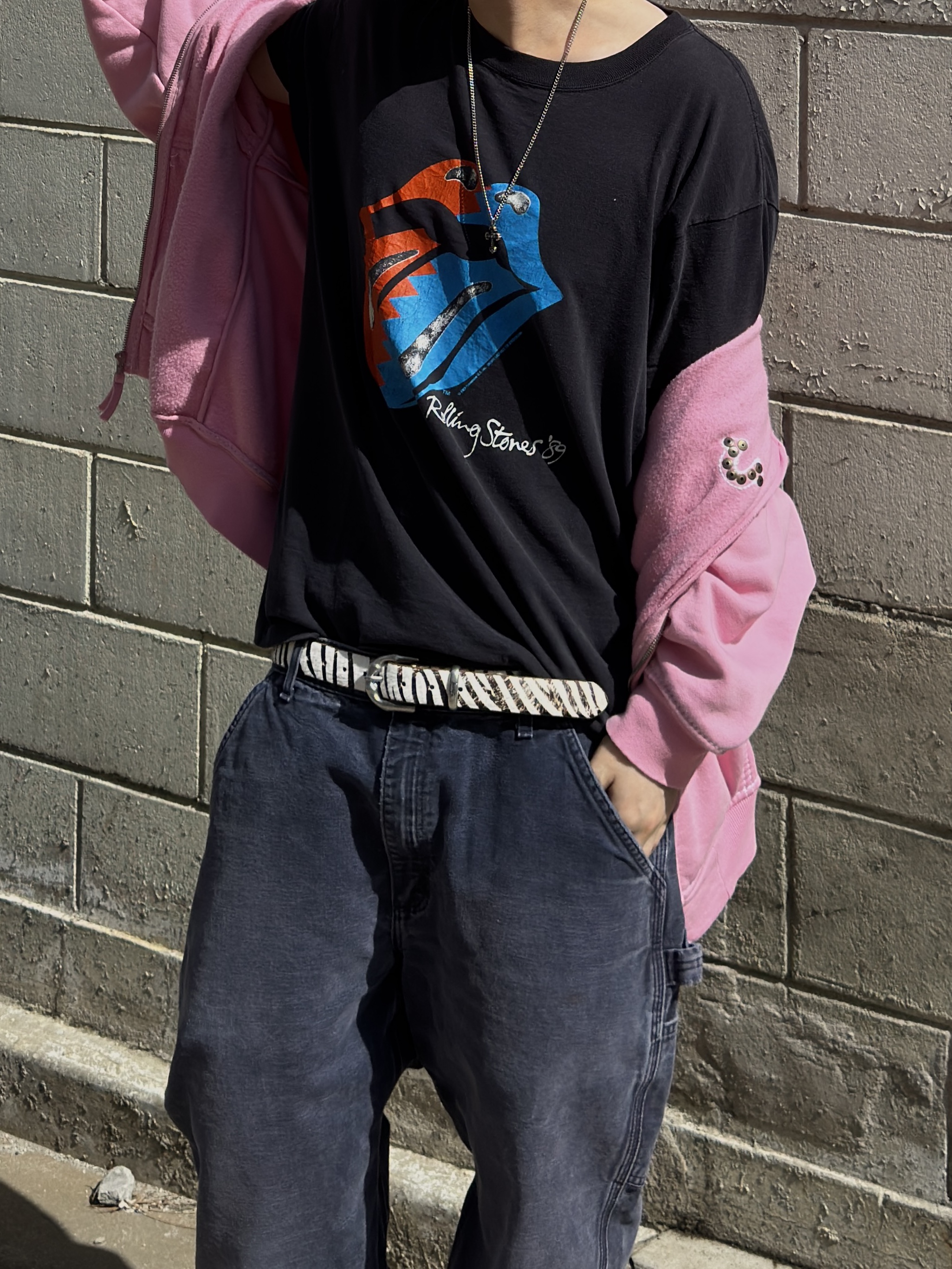 Supreme x True Religion Zip Up Hooded Sweatshirt Pink - 25FW, Balenciaga Basketball Sneakers Silver Black 착용 스타일 - 2