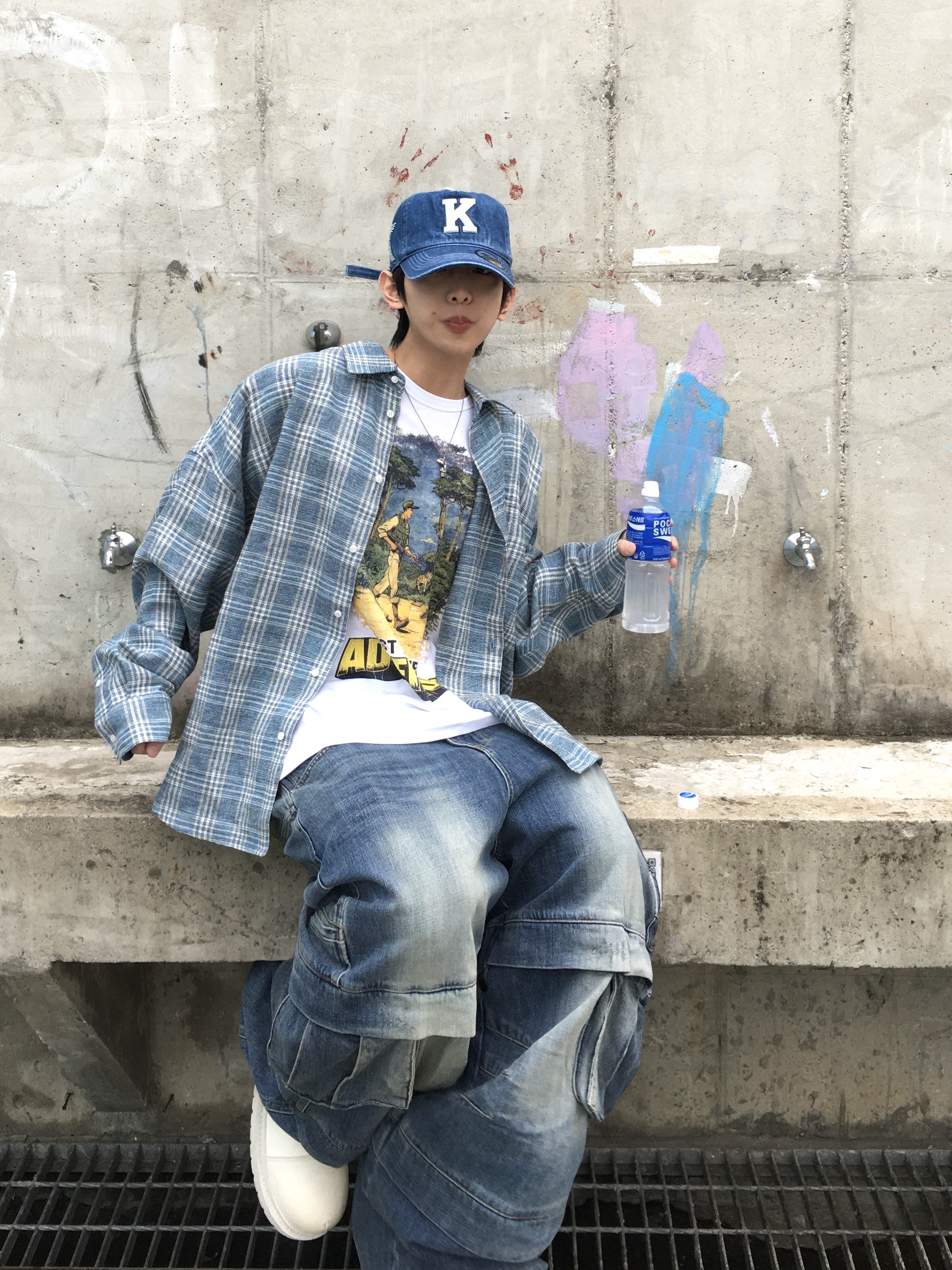 Kamien Belarus Linen Check Shirt, Kamien Titan Baggy Denim Pants Blue 착용 스타일 - 2