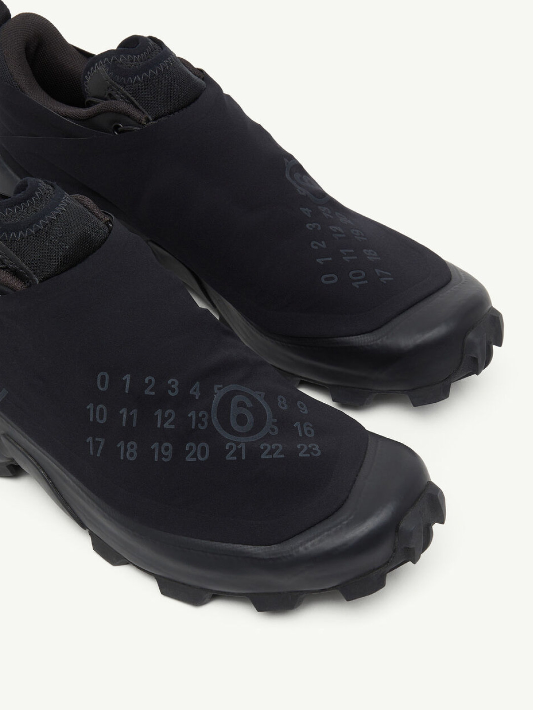 Salomon x MM6 Maison Margiela Cross Dust Vanilla Ice, Salomon x MM6 Maison Margiela XT Sunny Lime Black ์ฐฉ์ฉ ์คํ์ผ - 2