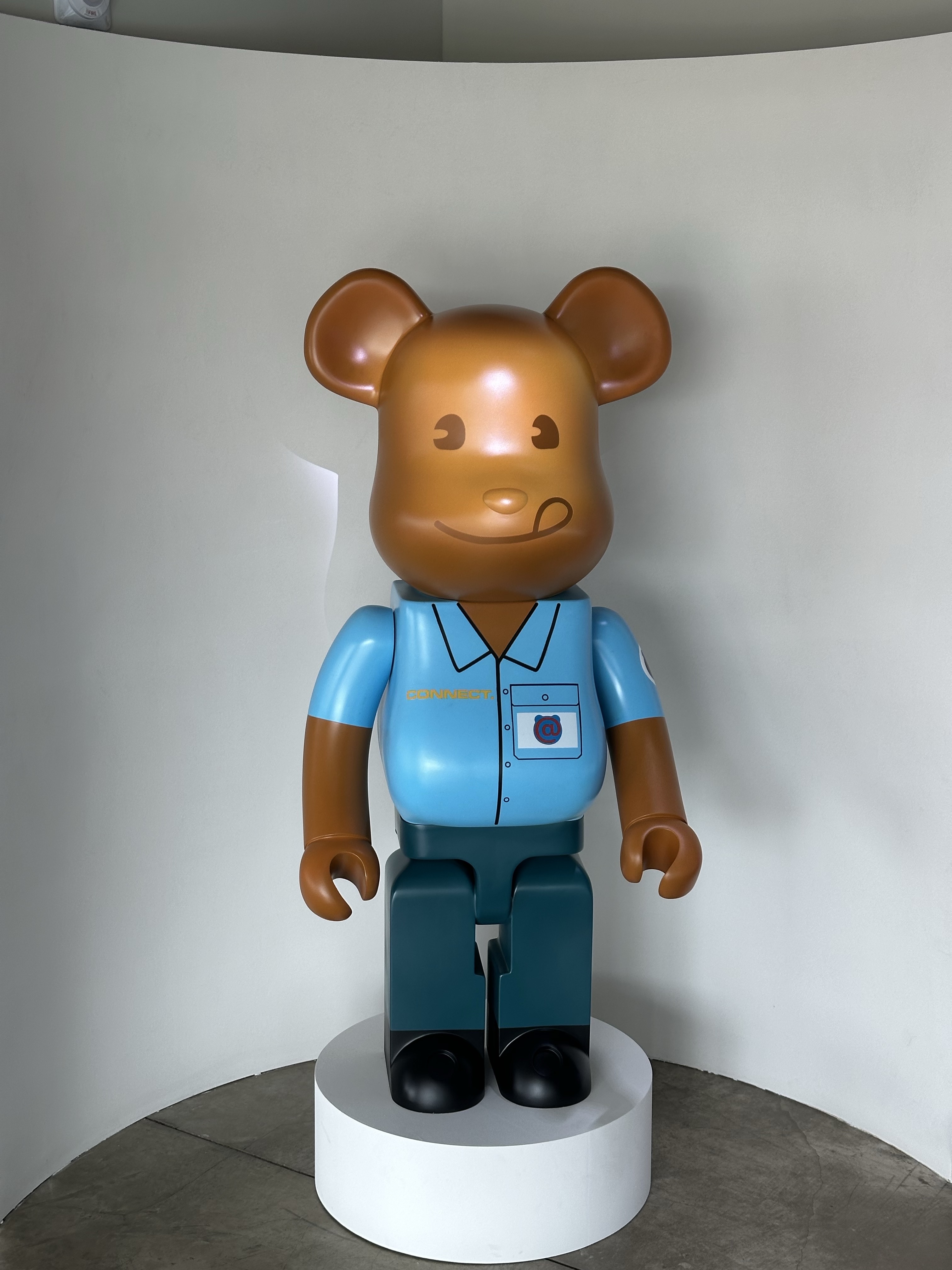 Bearbrick x MoMA Salvador Dali The Persistence of Memory 1000%, Bearbrick x MoMA Salvador Dali The Persistence of Memory 100% & 400% Set 착용 스타일 - 7