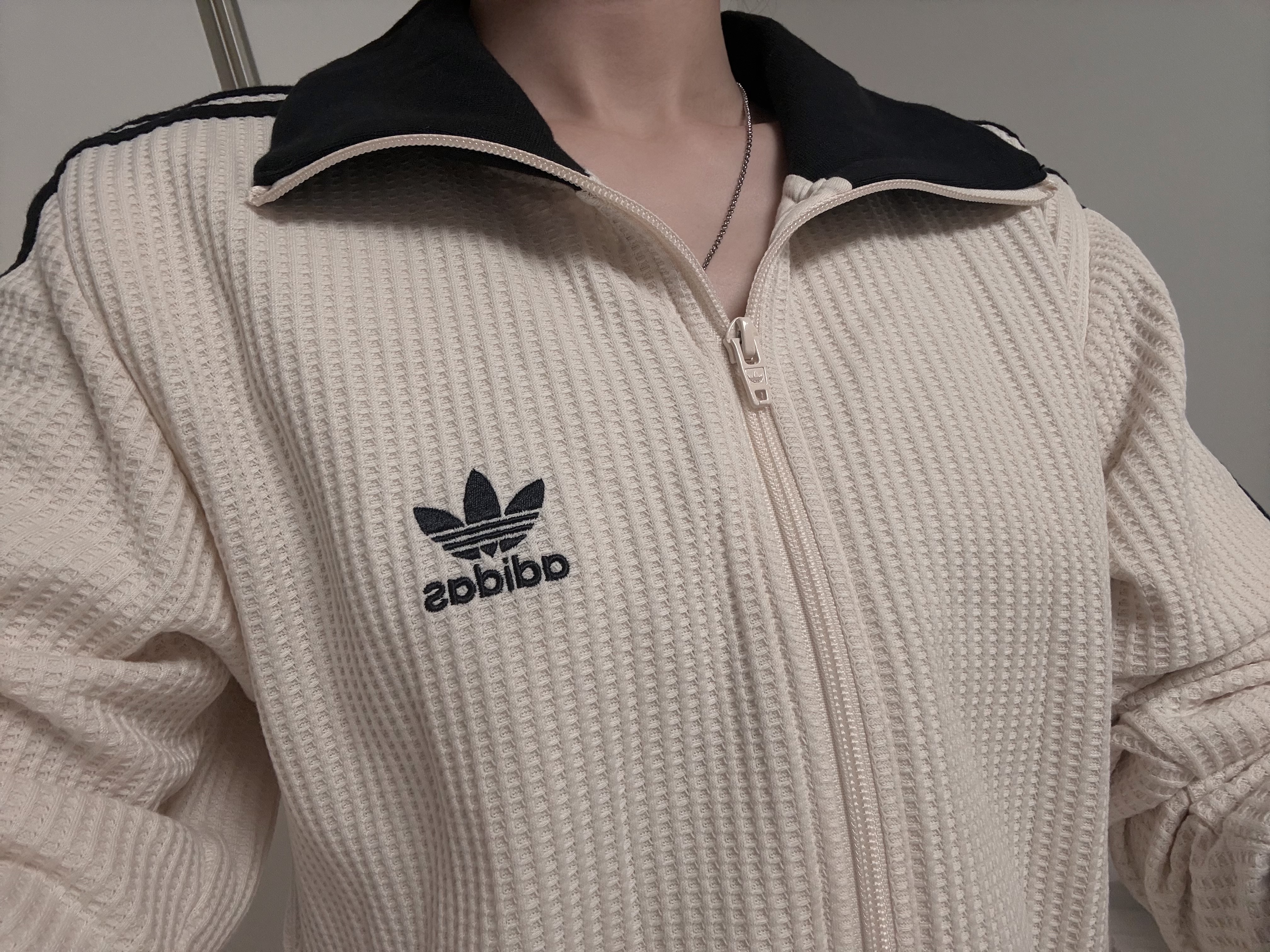 Adidas Waffle Beckenbauer Track Top Wonder White - KR Sizing, Nike Dunk Low Retro White Midnight Navy 착용 스타일 - 1