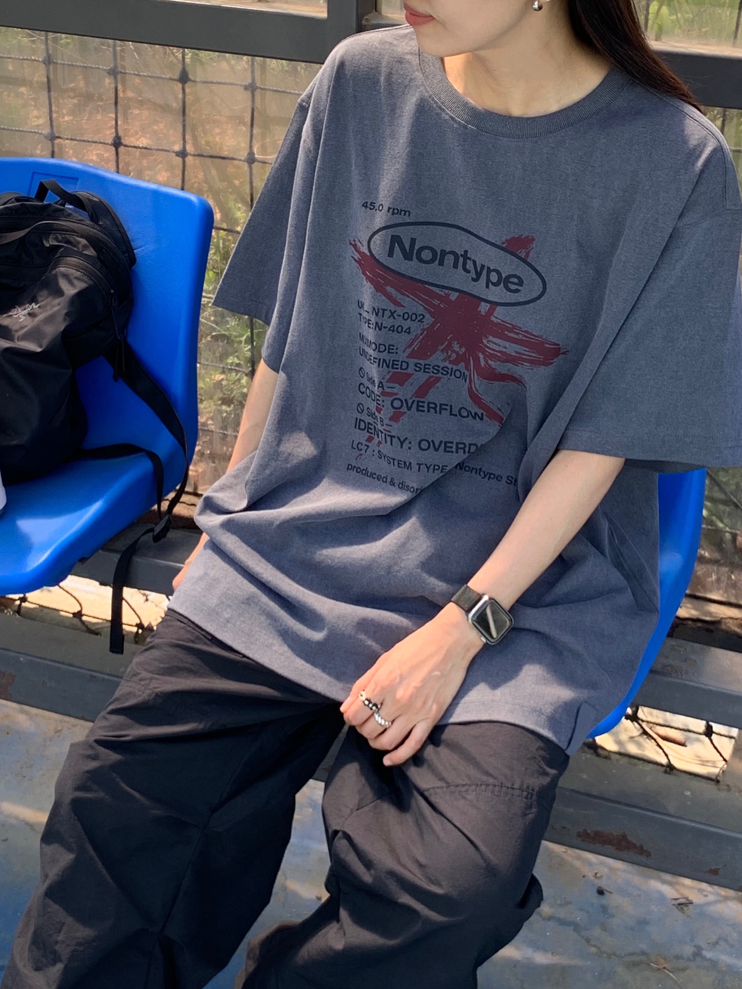 Supreme Seersucker S Logo 6-Panel Black - 24SS, Arc'teryx Heliad 15 Backpack Black 착용 스타일 - 3