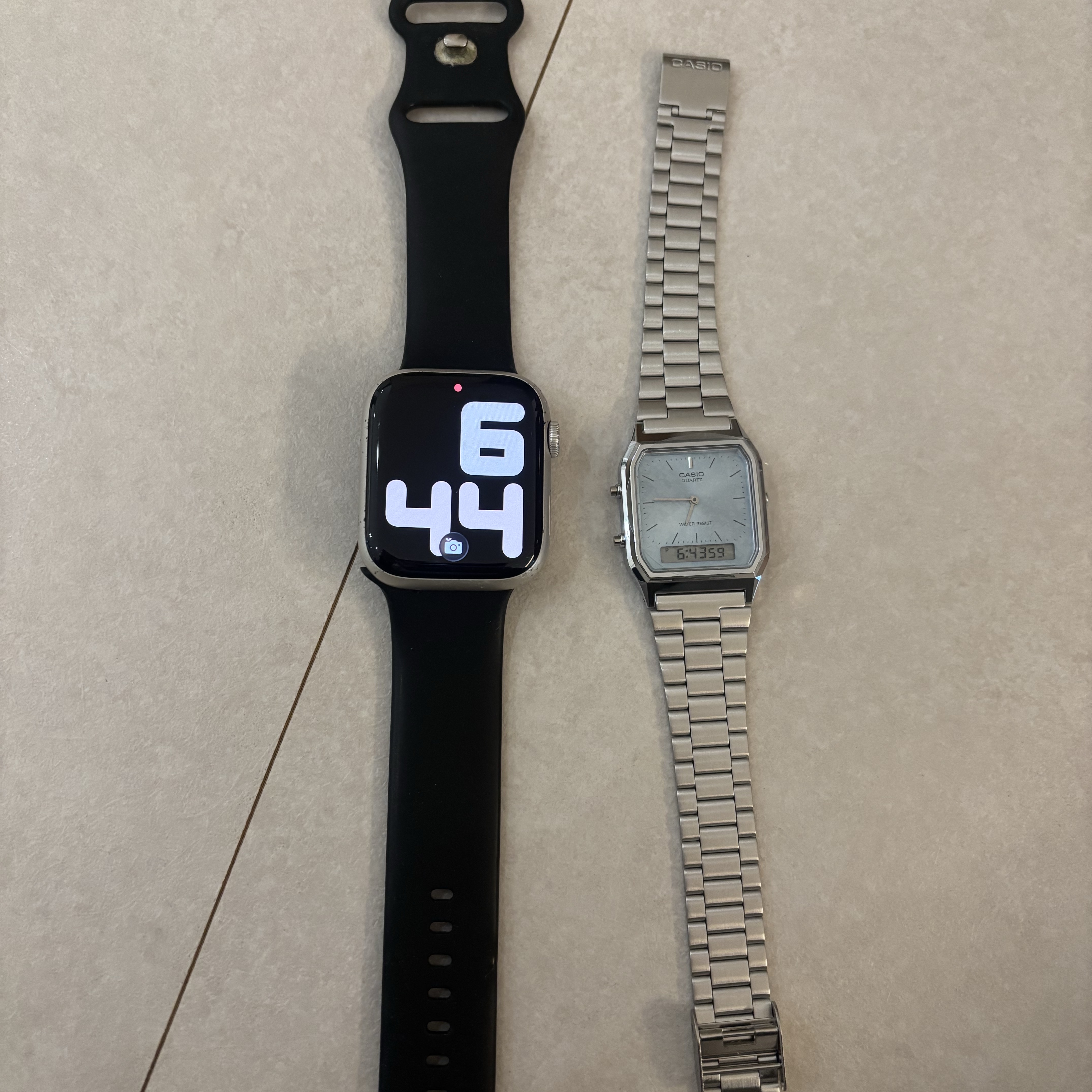 Casio AQ-230A-2A1MQY 착용 스타일