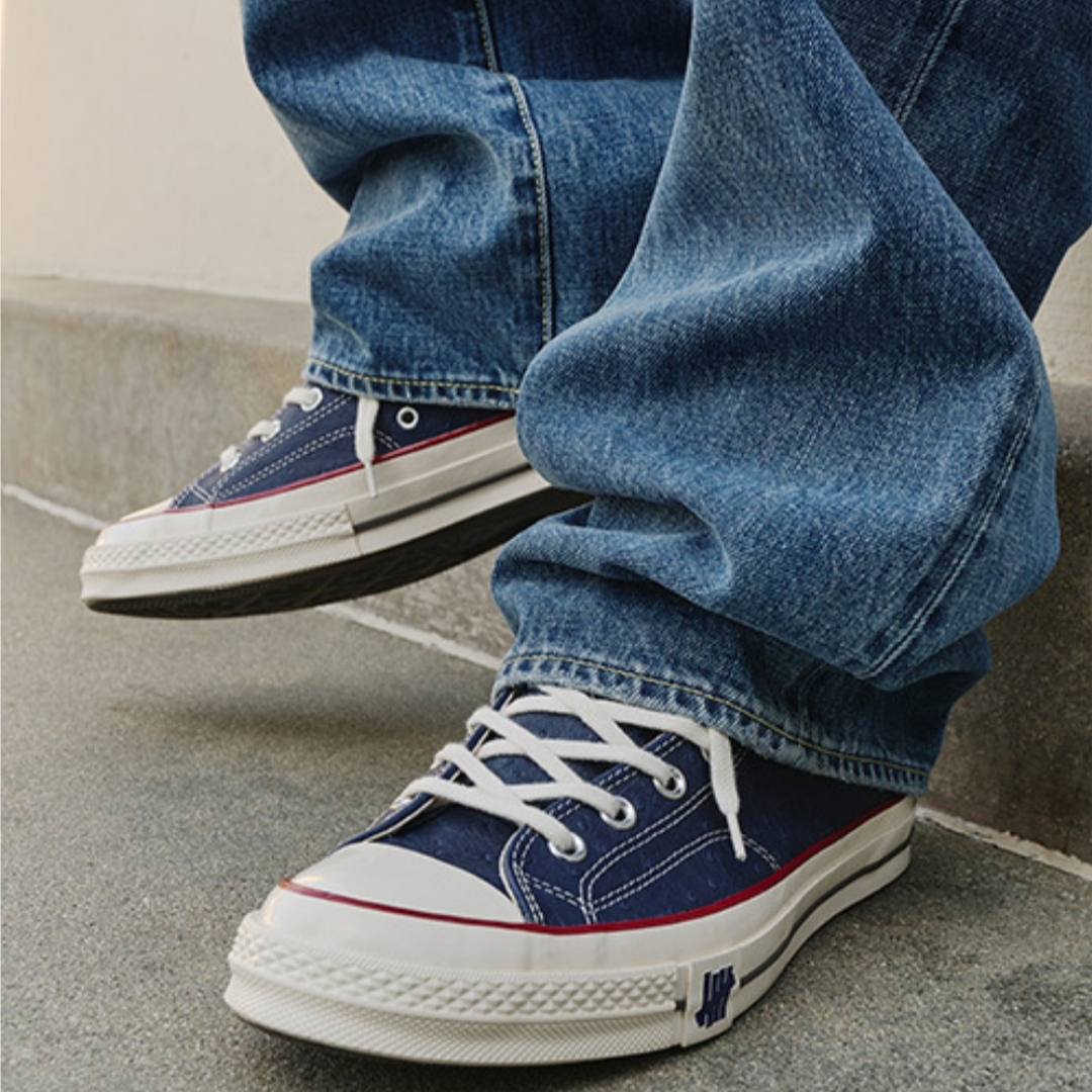 Converse x Undefeated x LA Dodgers Chuck Taylor All Star Hi Blue Cream 착용 스타일 - 1