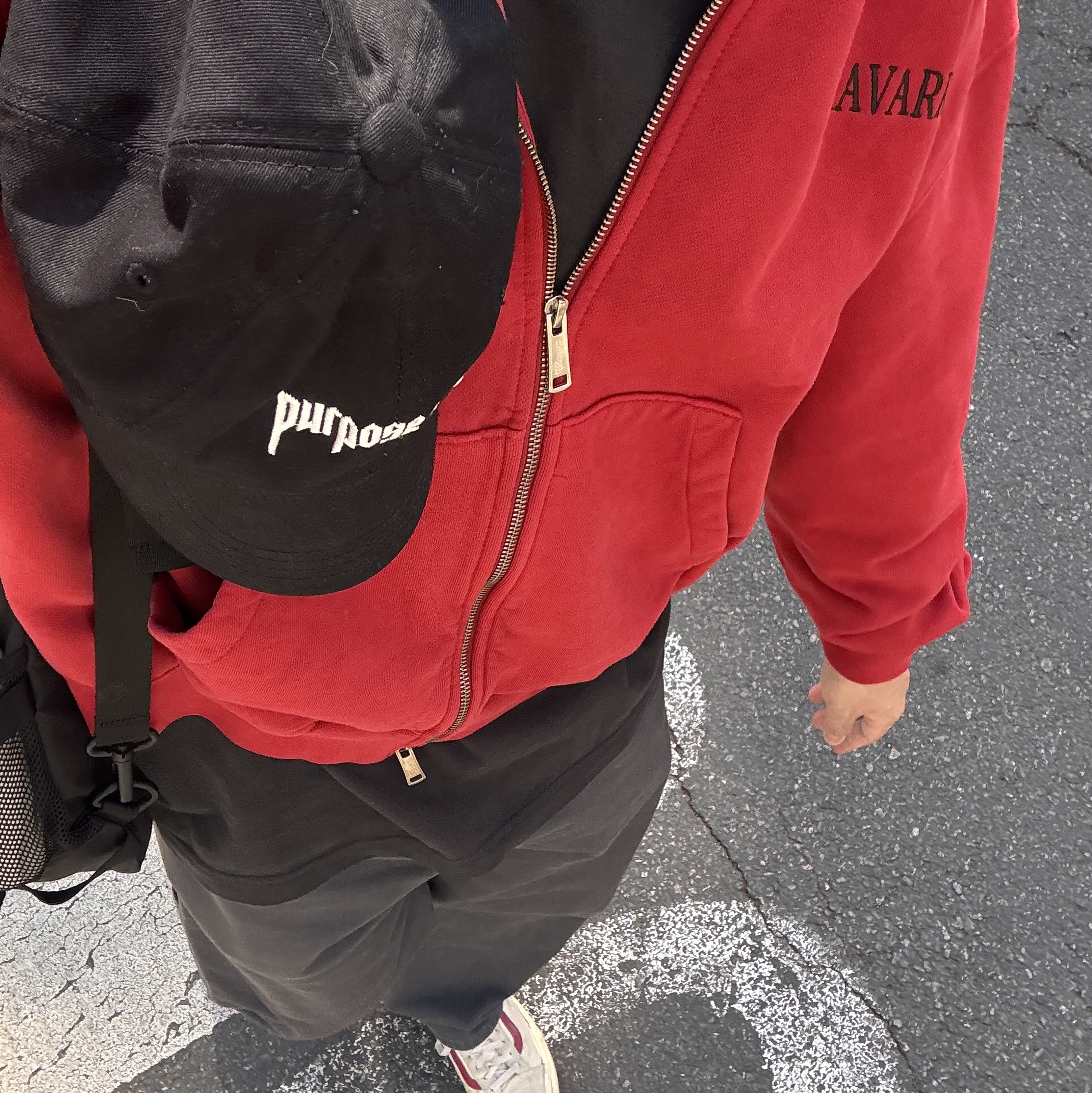 Zara x Willy Chavarria Relaxed Fit Hoodie Red, Vans Style 36 Marshmallow Racing Red 착용 스타일