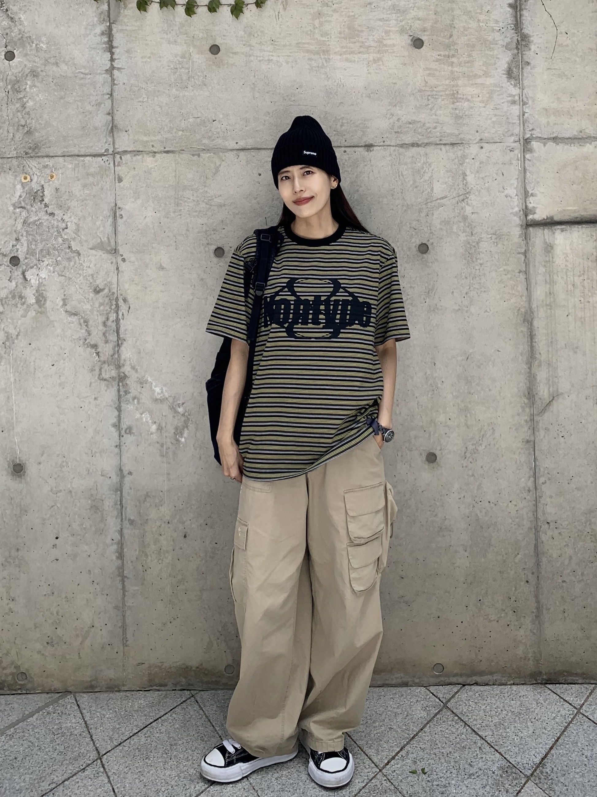 Supreme Overdyed Beanie Black, Fritur Kyoto Cargo Pants Beige_F251PT01 착용 스타일 - 1