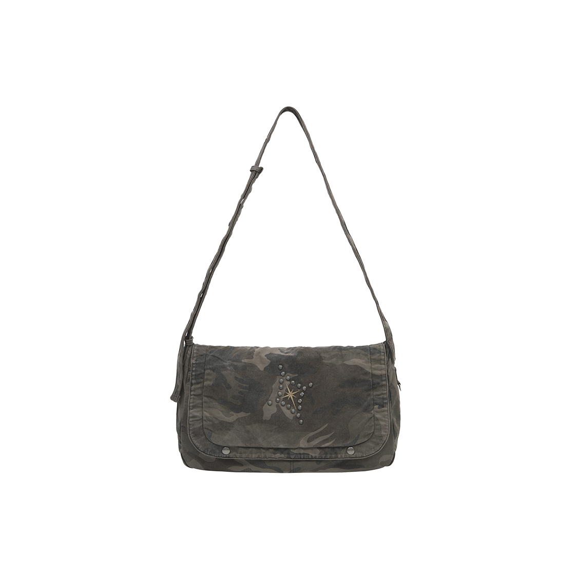 메아 워시드 스터드 메신저 백 카모(Mea Washed Studded Messenger Bag Camo)