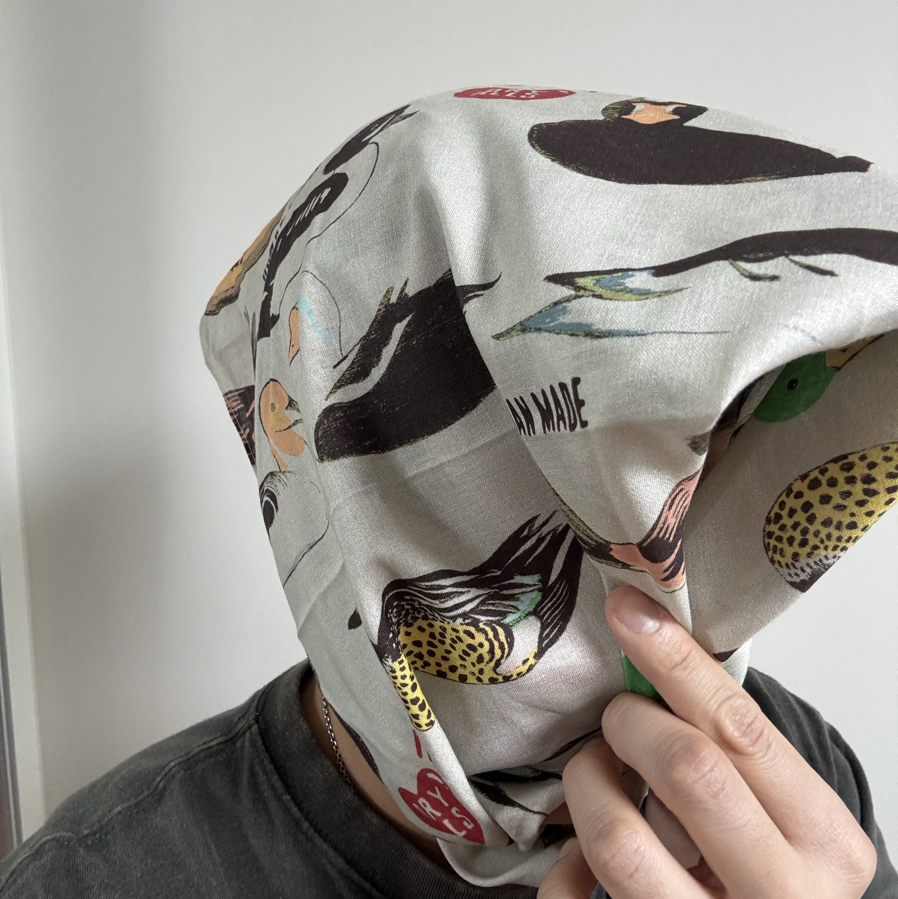 Human Made Big Bandana Beige 착용 스타일