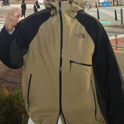 The North Face White Label Slope 3L Jacket Charcoal Grey 착용 스타일