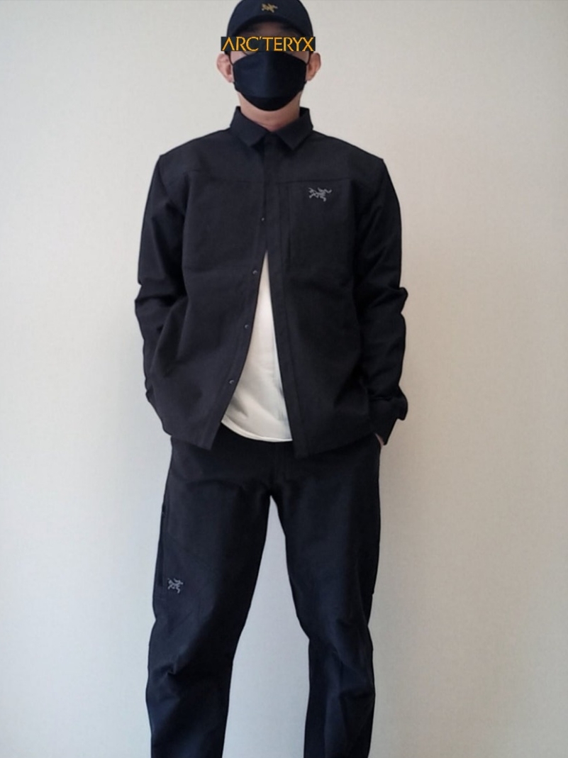 Arc'teryx Cronin Cotton Overshirt Black, Arc'teryx Small Bird Cap Black 착용 스타일 - 1