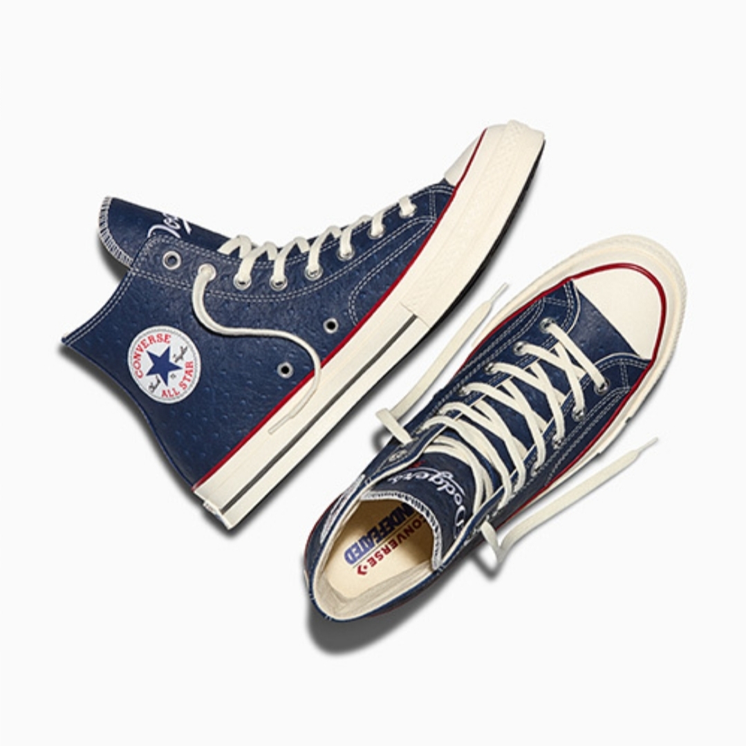 Converse x Undefeated x LA Dodgers Chuck Taylor All Star Hi Blue Cream 착용 스타일 - 5