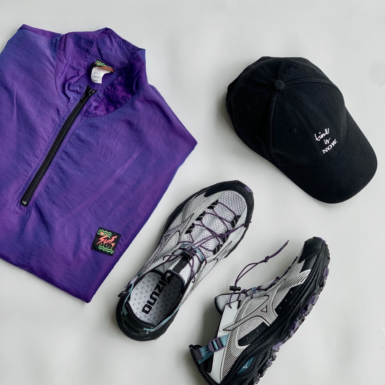 Mizuno Racer Trail SE V2 Gorpcore Silver Black 착용 스타일 - 3