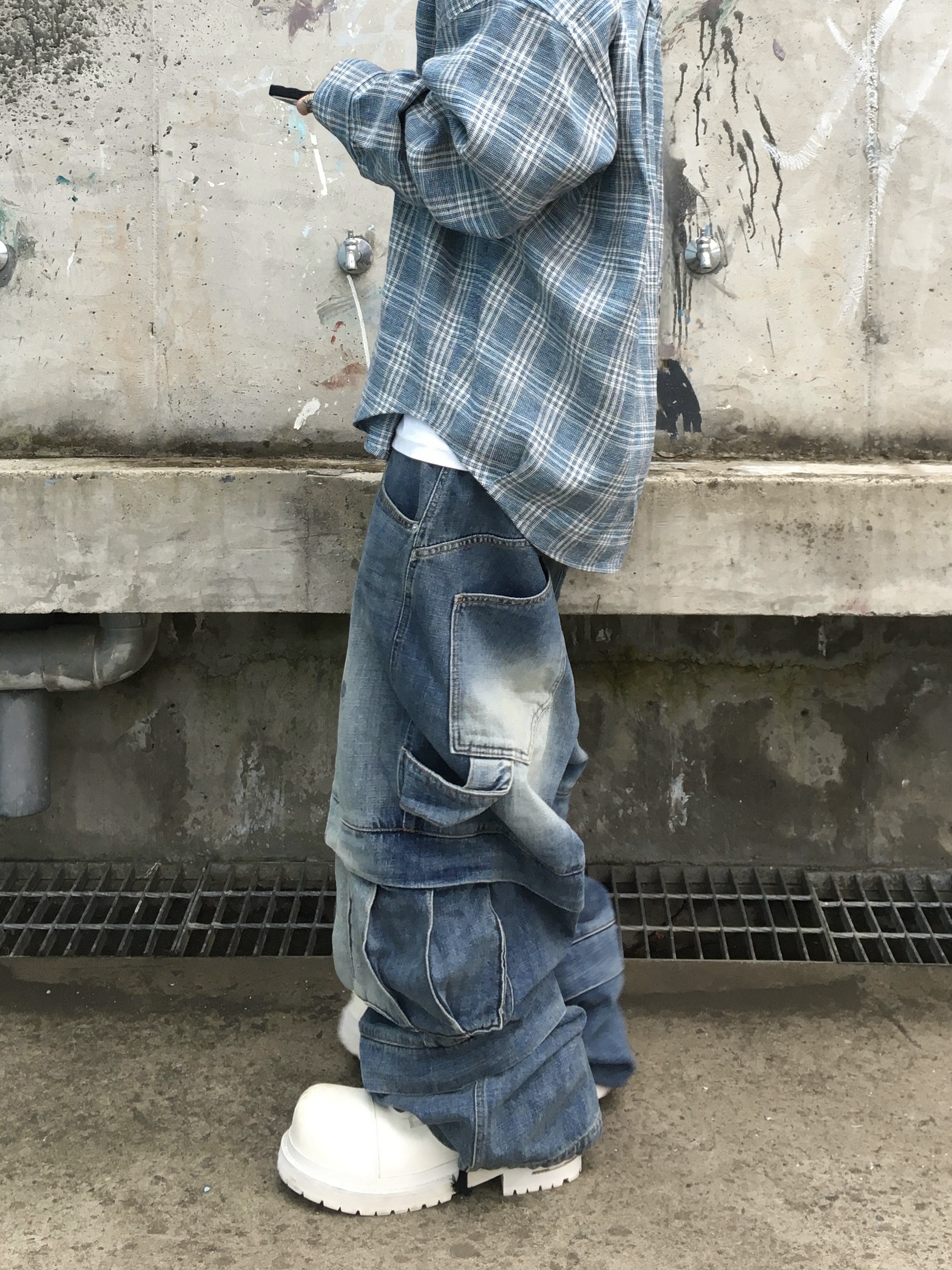 Kamien Belarus Linen Check Shirt, Kamien Titan Baggy Denim Pants Blue 착용 스타일 - 5