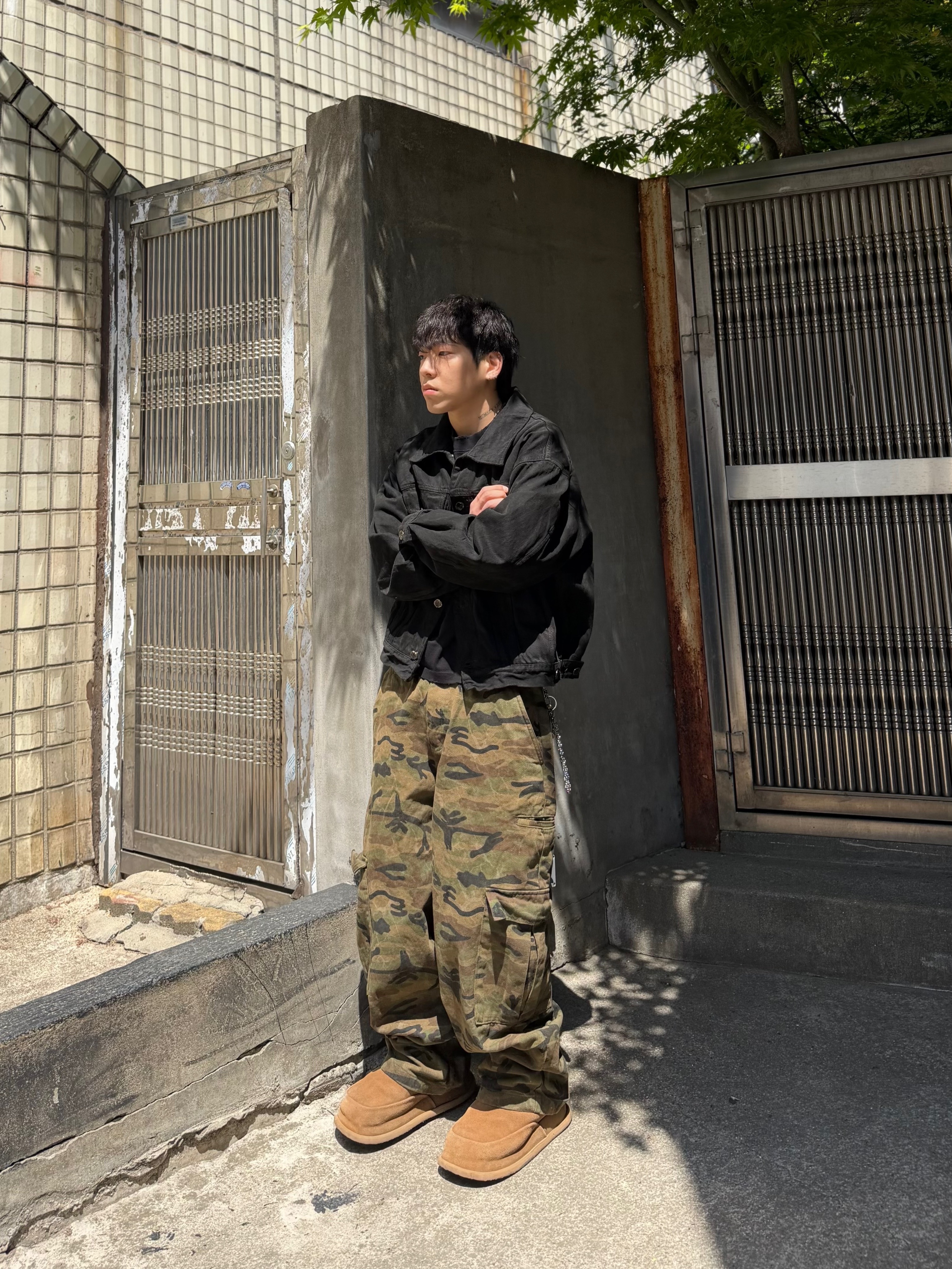NONPARKING X kinchi N Road Boots Brown 착용 스타일 - 2