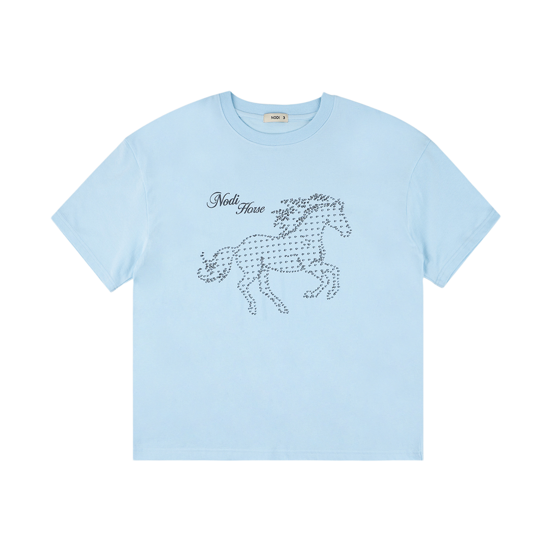 ND_CTO_023_SB NODI Flow Arrow Horse Crop Tee Sky Blue