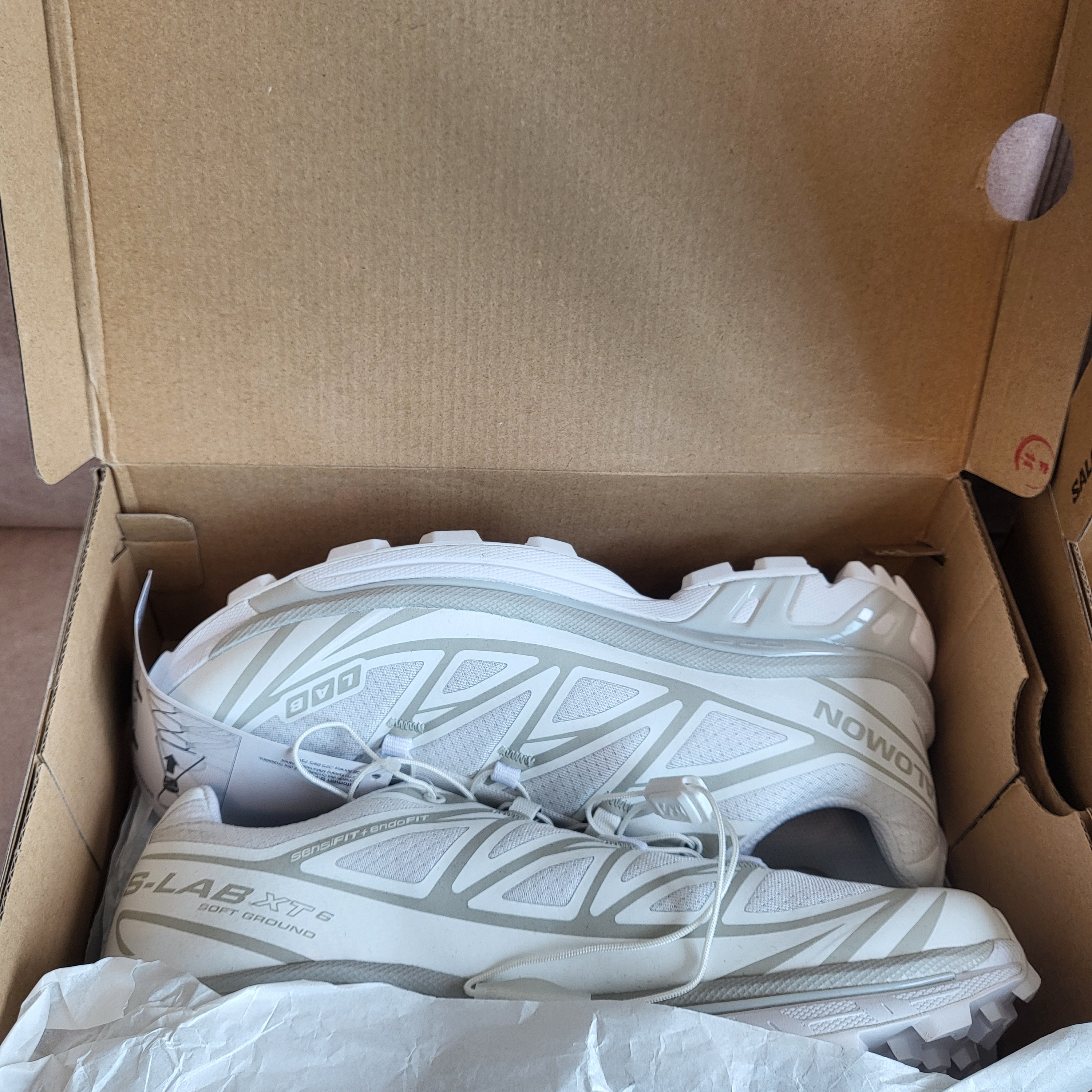 Salomon XT-6 ADV Black, Salomon XT-6 ADV White 착용 스타일 - 2