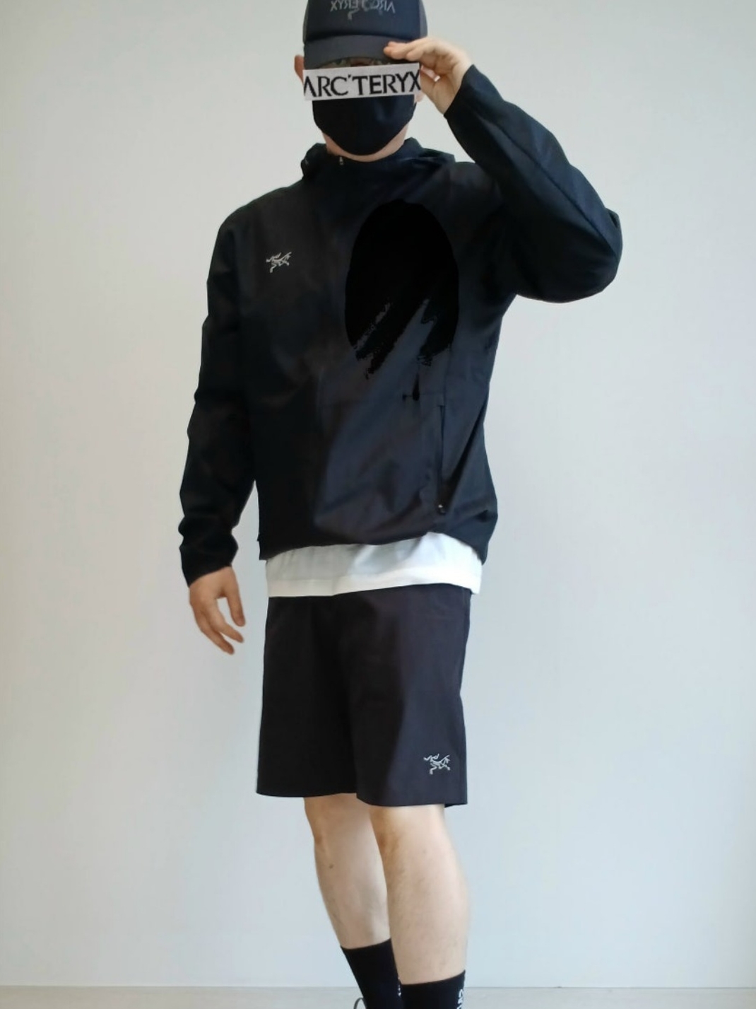 Arc'teryx Incendo Airshell Hoody Black, Arc'teryx Incendo Pants Black 착용 스타일 - 5