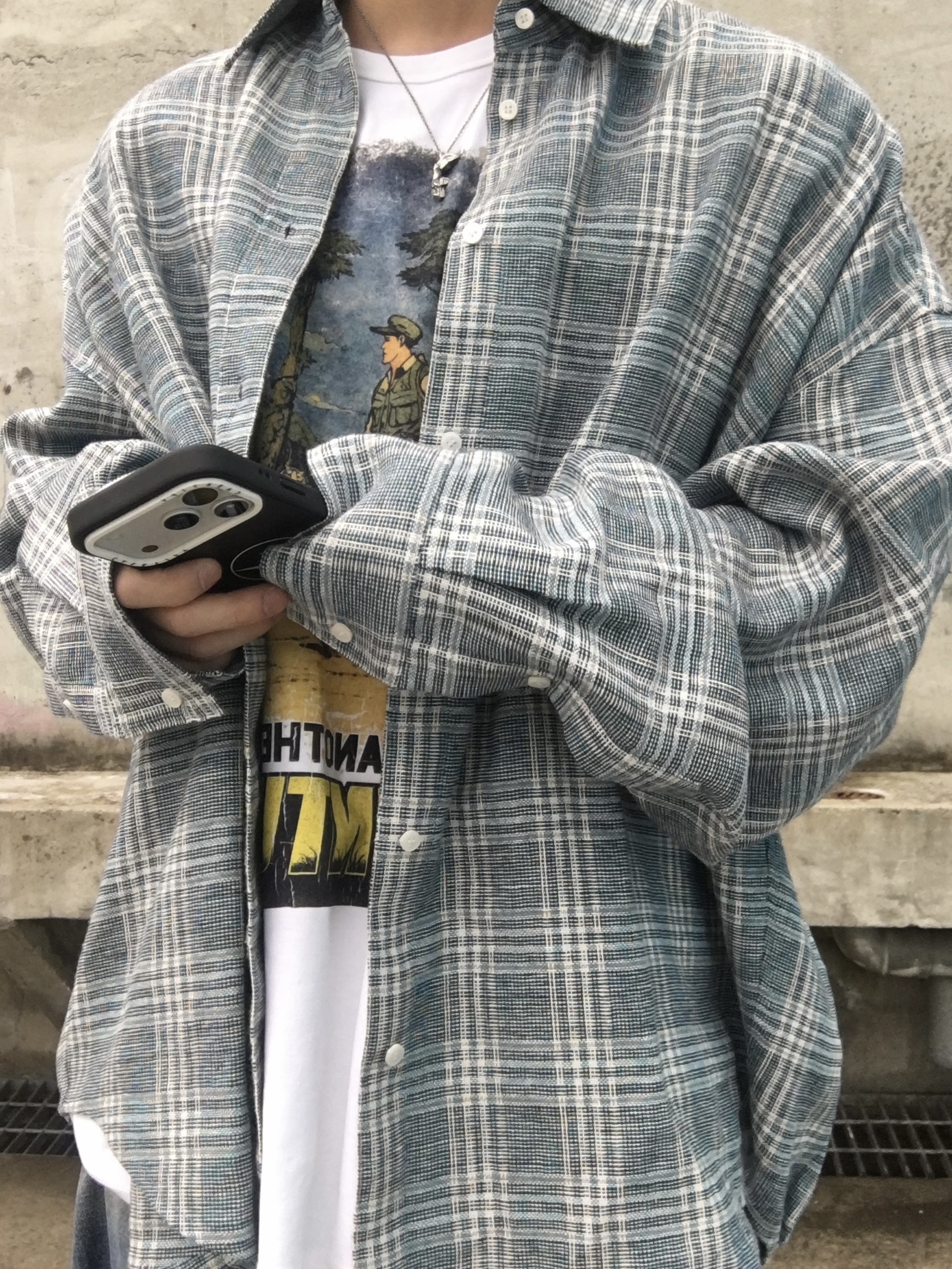 Kamien Belarus Linen Check Shirt, Kamien Titan Baggy Denim Pants Blue 착용 스타일 - 6