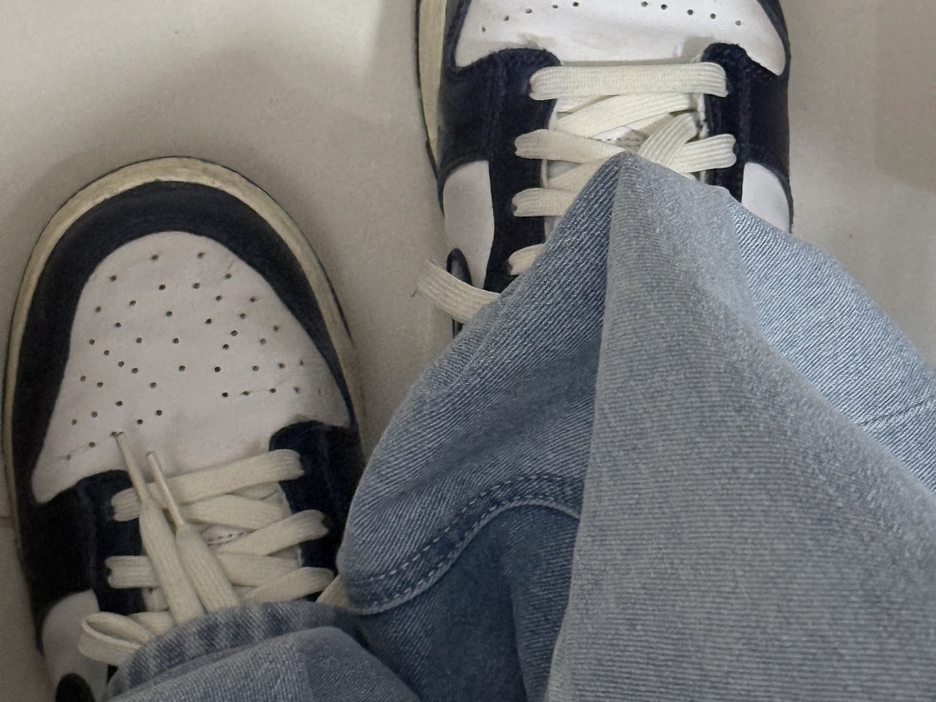 Adidas Waffle Beckenbauer Track Top Wonder White - KR Sizing, Nike Dunk Low Retro White Midnight Navy 착용 스타일 - 3