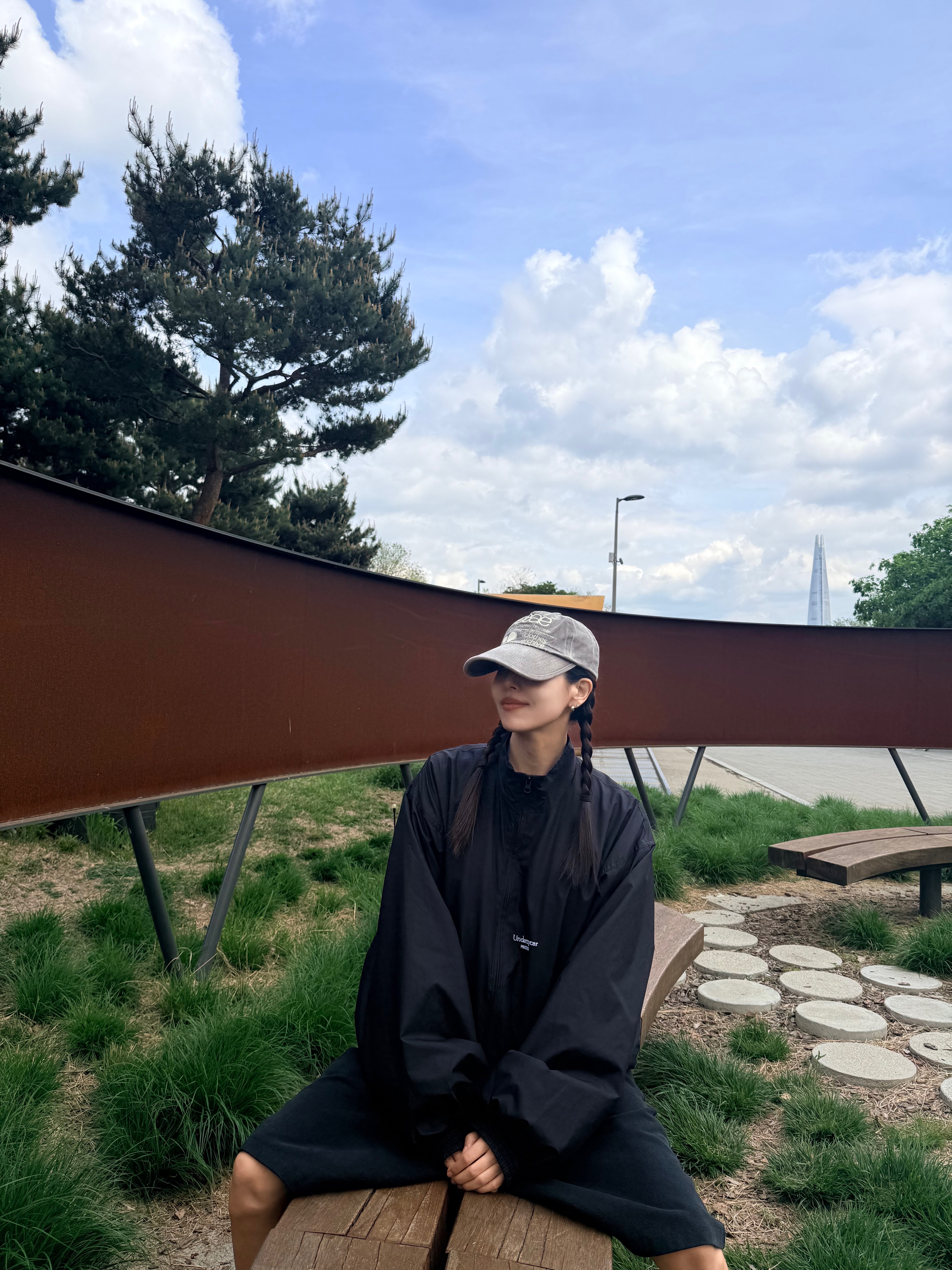 [예약 배송] AEAE Web Logo Washed 5 Pannel Ball Cap Brown, Undermycar Mu.24 Anti Fxxking Logo Play Crop Zip-up Jacket Black 착용 스타일 - 4