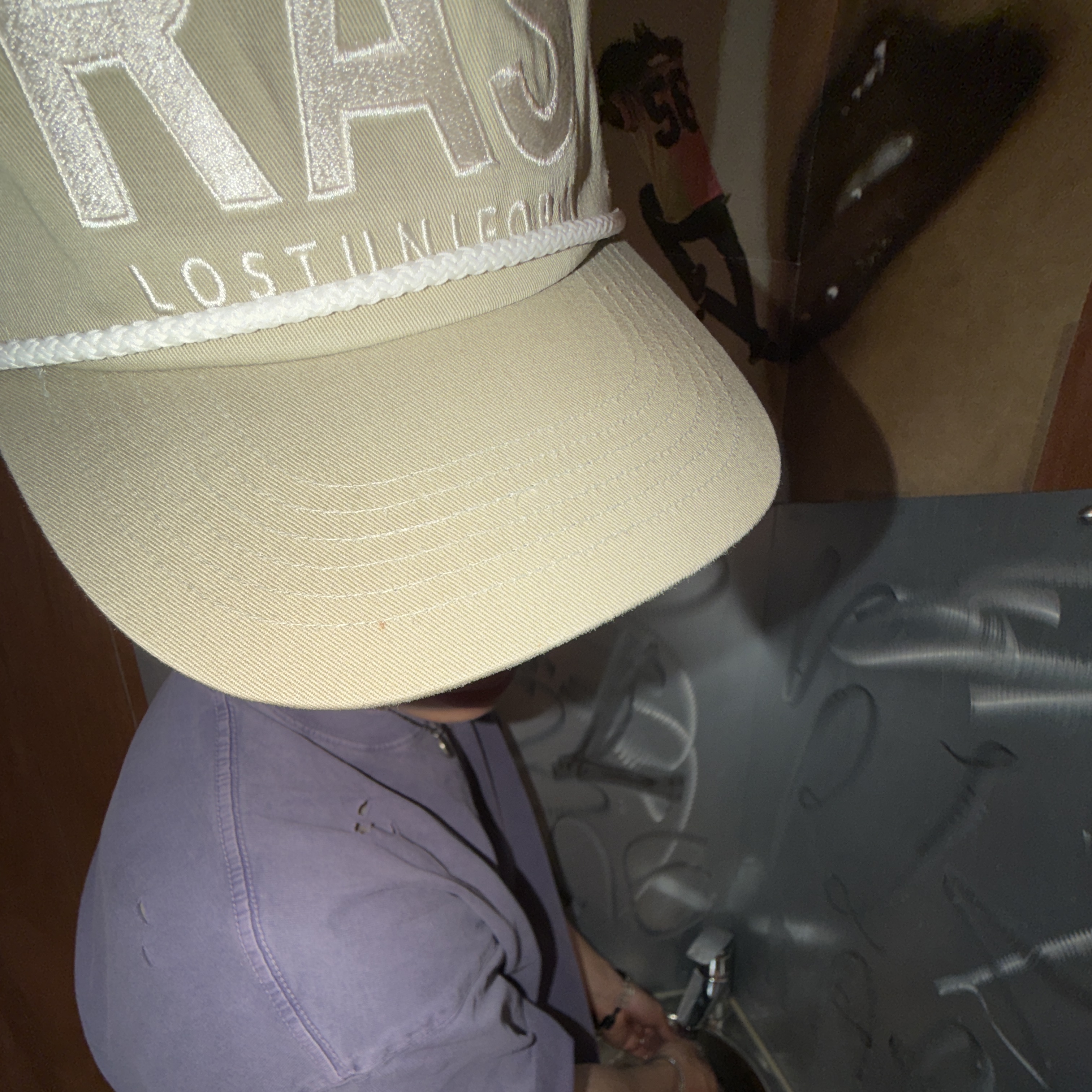 Rust And Stone Ras String Ball Cap Khaki 착용 스타일 - 4