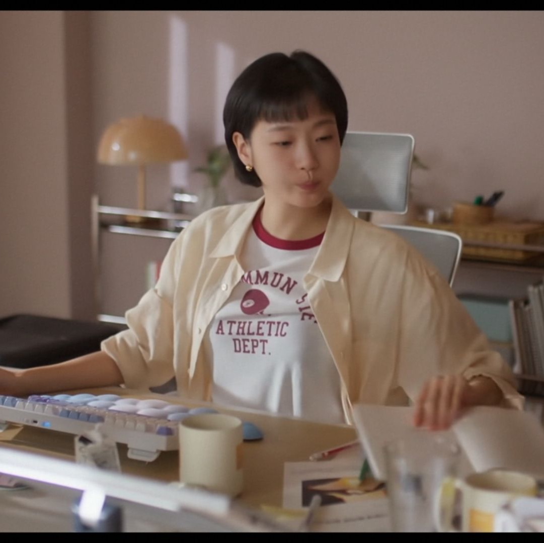 Safarispot 1/2 Authentic Table Tennis Club Tee - White/Burgundy, Safarispot 1/2 Authentic Table Tennis Club Tee - Gray 착용 스타일 - 2