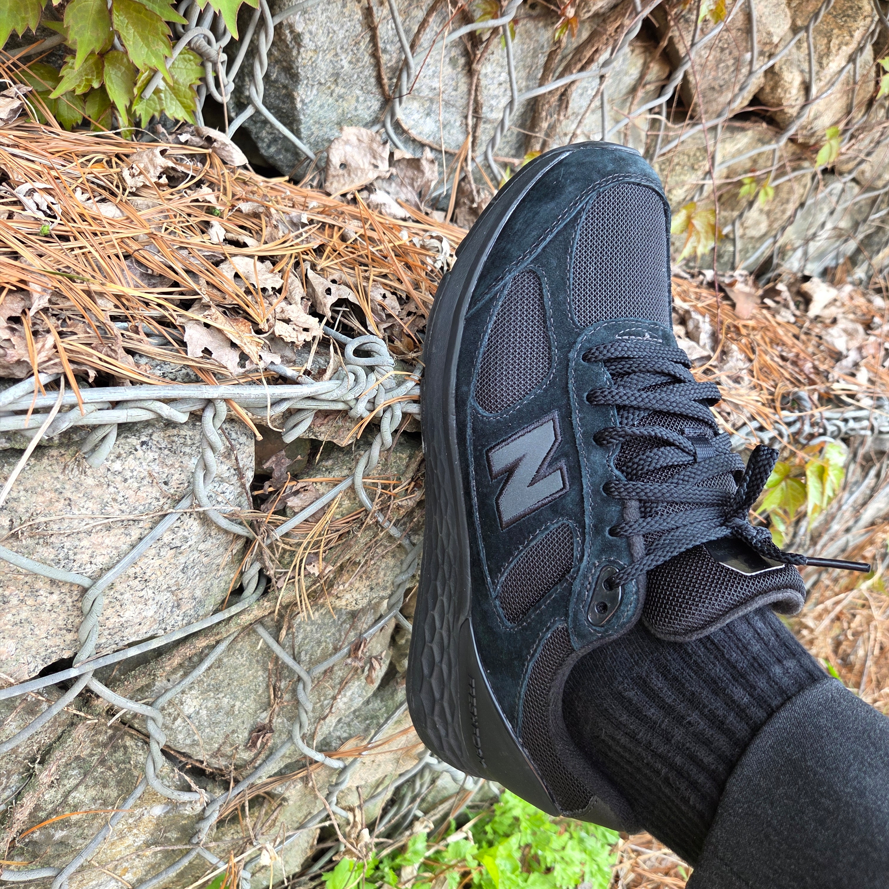 New Balance Fresh Foam Walking 1880 V1 Black - 2E Wide 착용 스타일