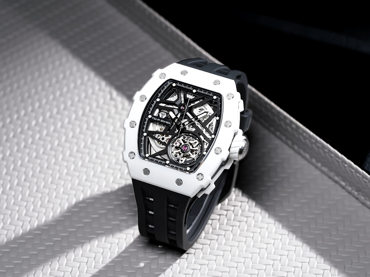 Tsar Bomba Elemental Ceramic Automatic TB8209C-03 Black White 착용 스타일 - 1