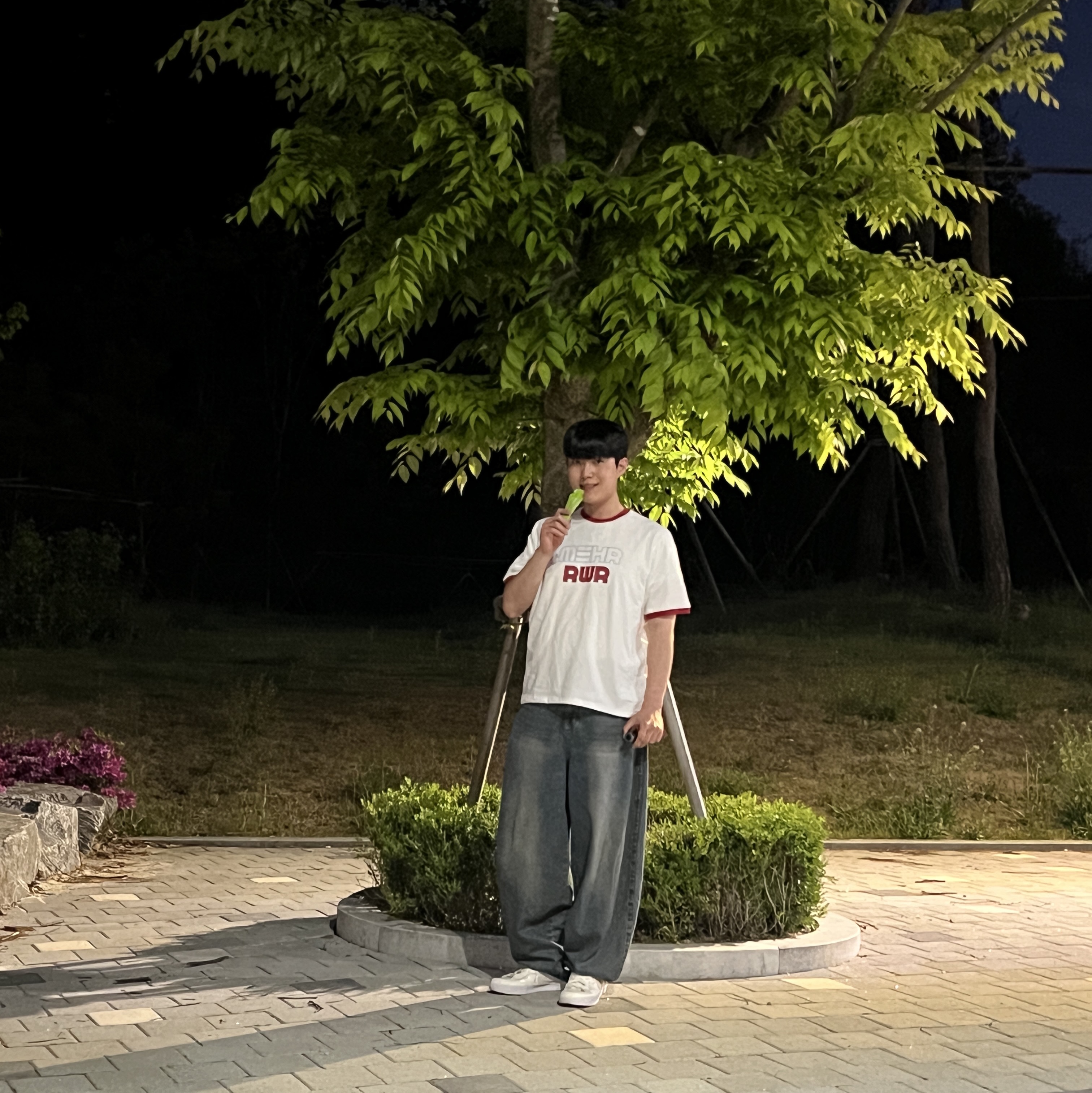 [KREAM 단독] RWR x MEHR Ringer T-Shirt White, [KREAM 단독] VVM ON Energy Gel 40g * 5ea 1box 착용 스타일 - 2