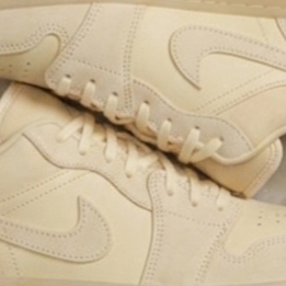 (W) Jordan 1 Low SE Pale Vanila 착용 스타일