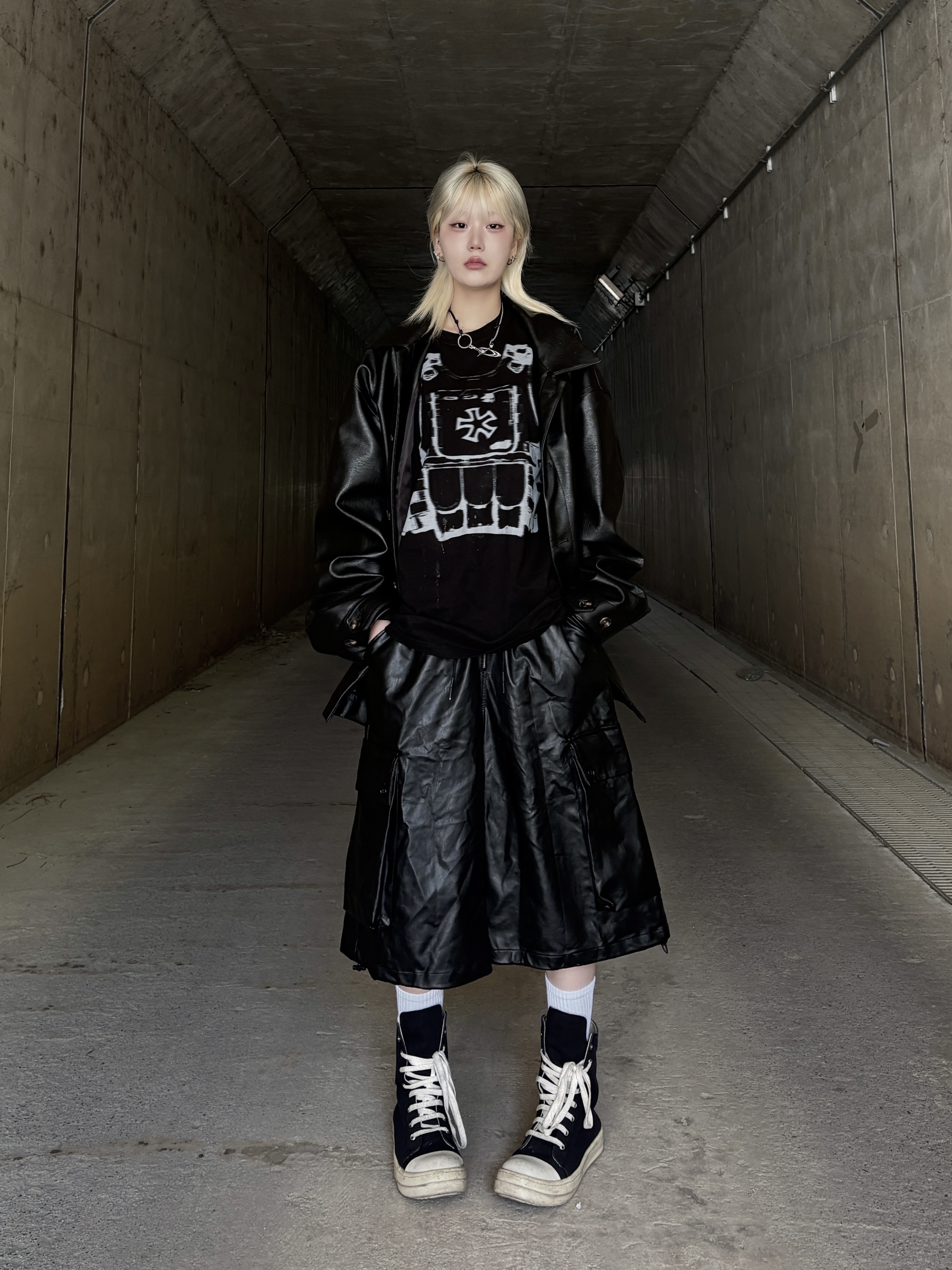 Rick Owens Drkshdw Calf Leather Penta Sneakers Black Milk White 착용 스타일 - 1