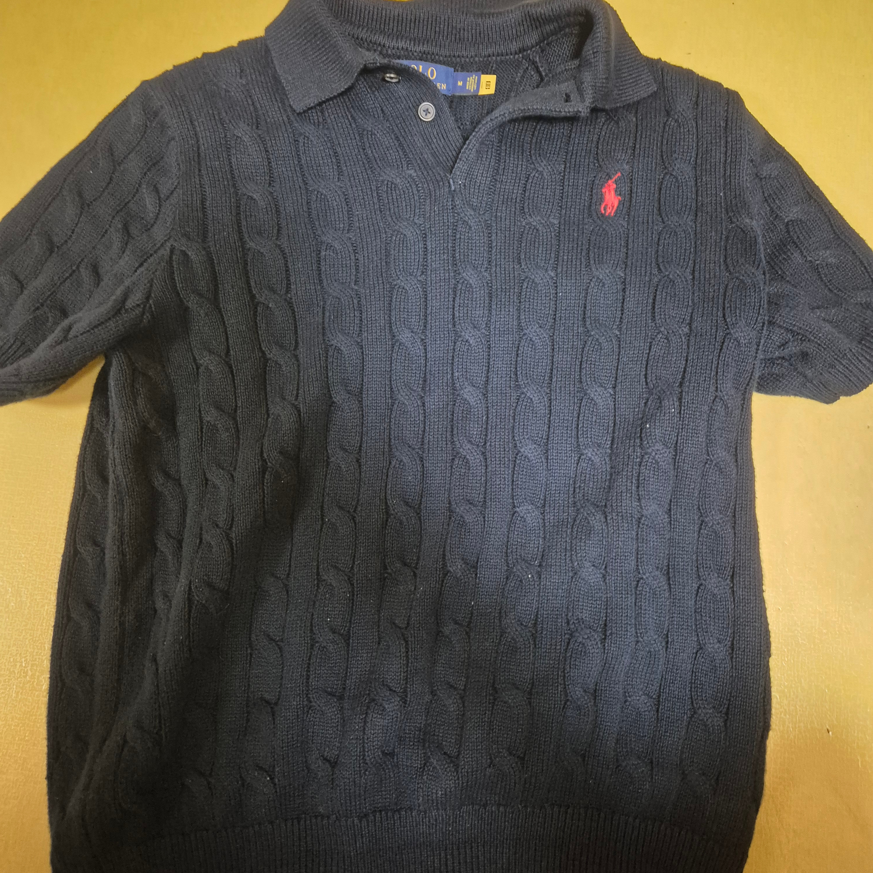 Yale Women's Supima Cotton Short Sleeve Polo Knit Black 착용 스타일