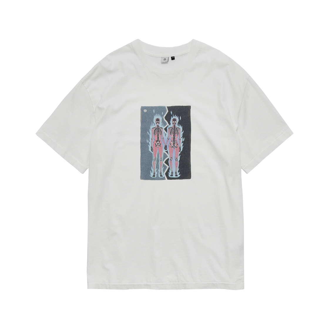 폴리테루 1/2 그래픽 티셔츠 '스컬 커플' 화이트(Polyteru 1/2 Graphic T-Shirt 'Skull Couple' White)