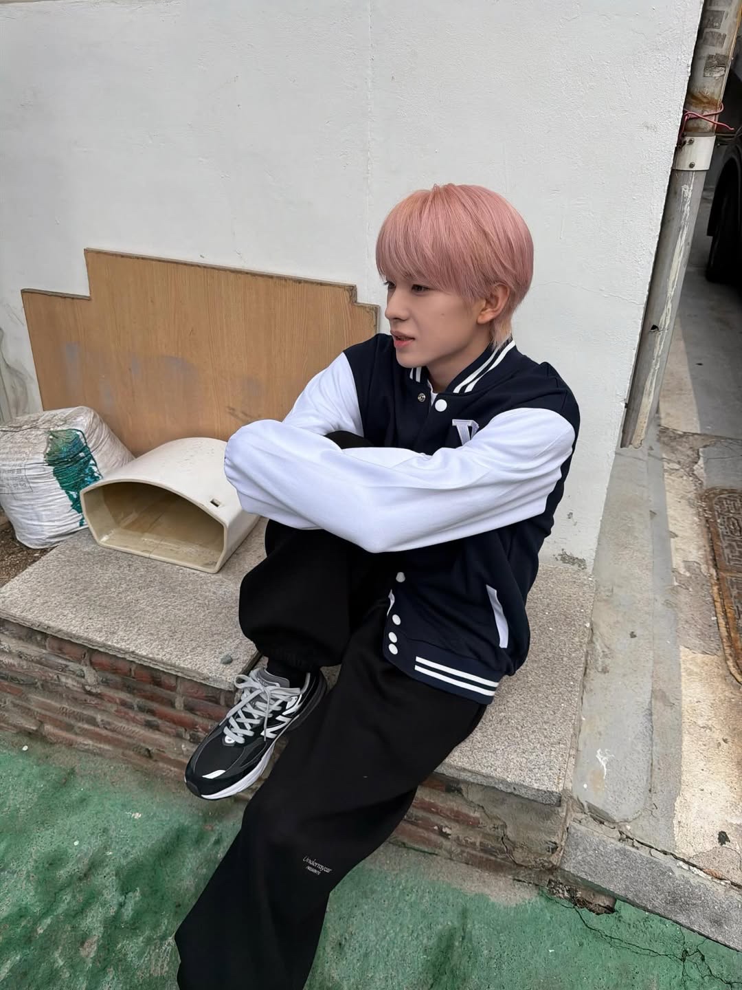 Undermycar Mu.03 Anti Fxxking Logo Play Oversized Sweat Jogger Black, Nonnod Scuba Zip Hoodie Black 착용 스타일 - 2